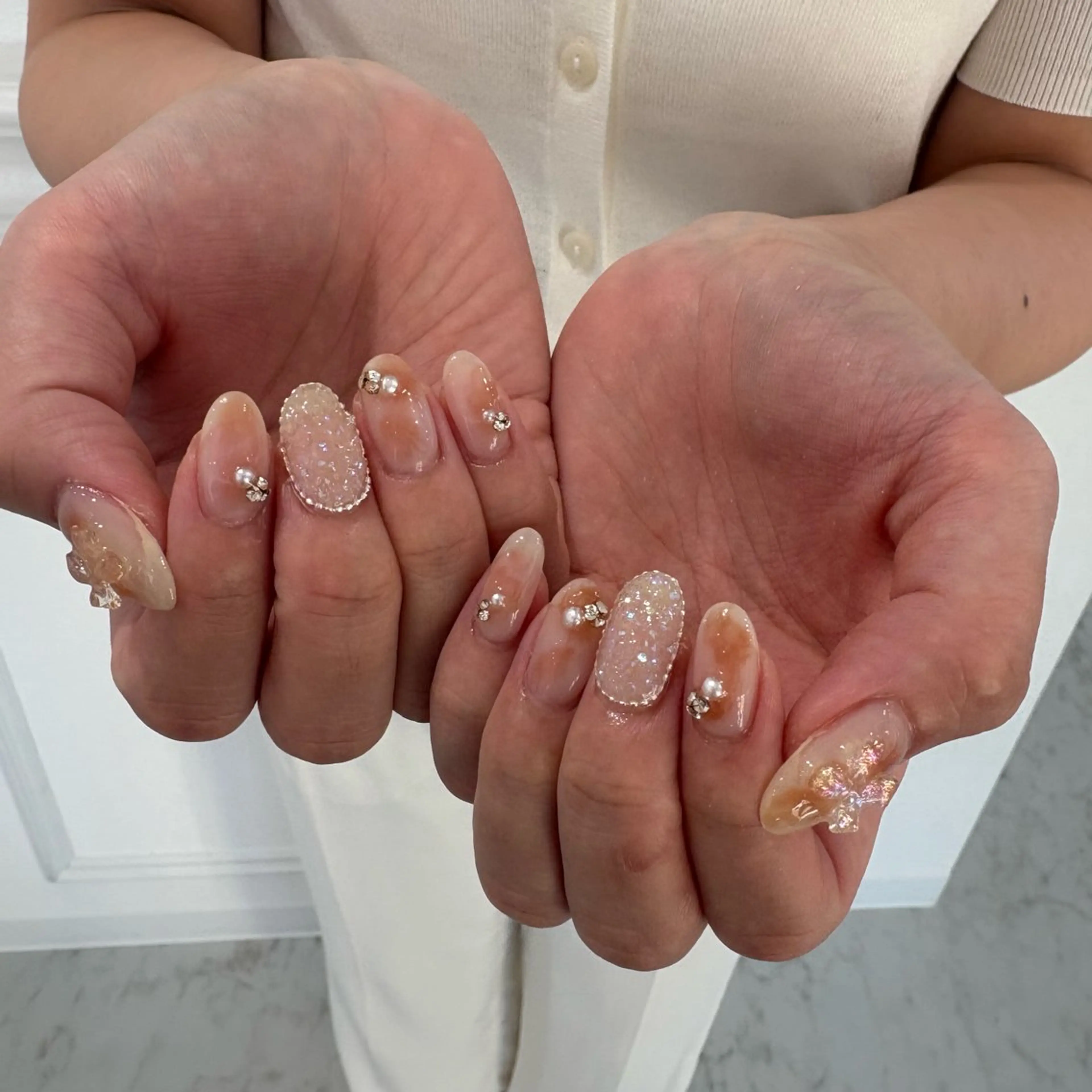 ネイル aloalo所属・aloalo MIKAのネイルデザイン