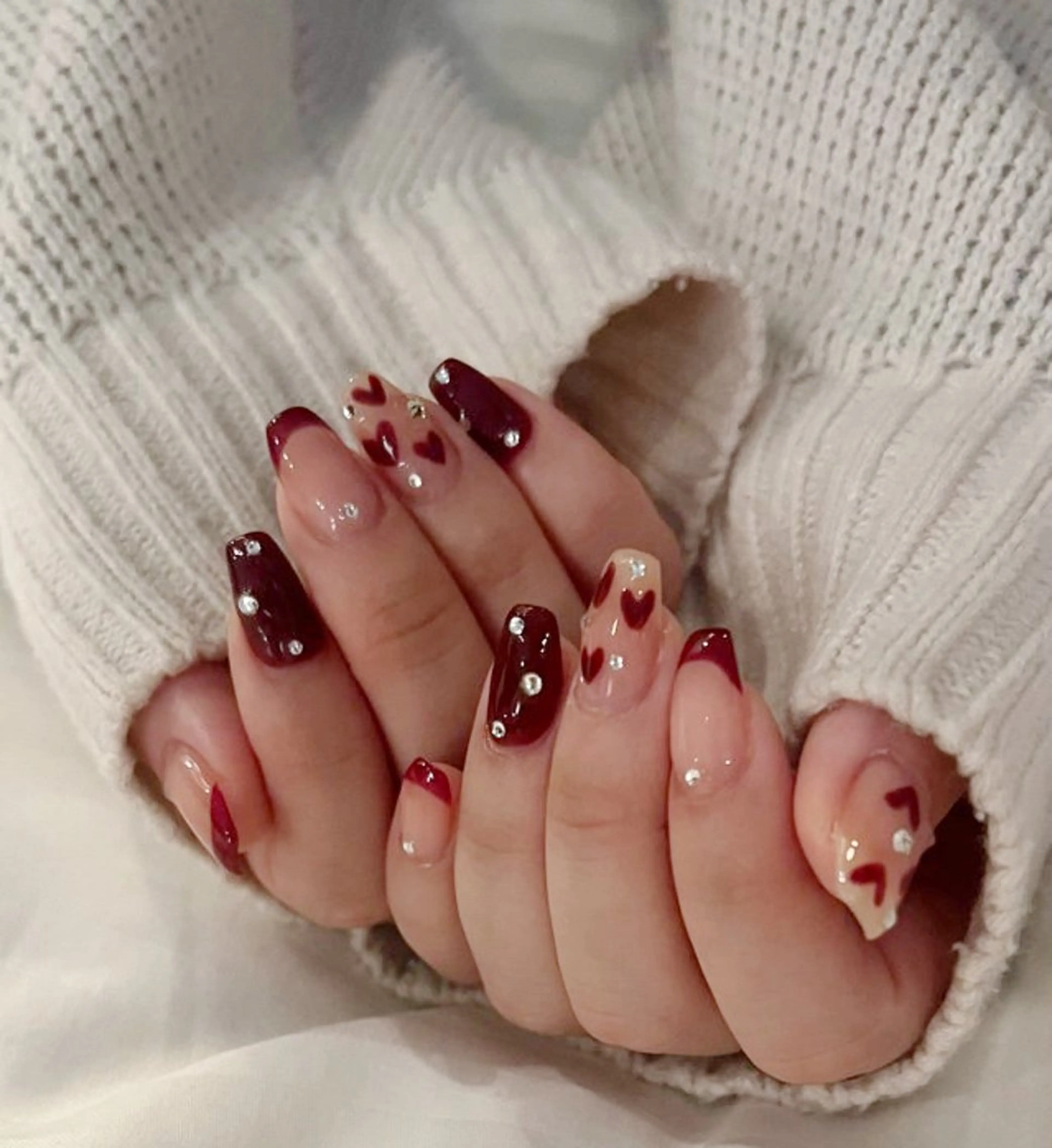 ネイル ハンドネイル mira-cle大濱美容アカデミー所属・AI NAのネイルデザイン