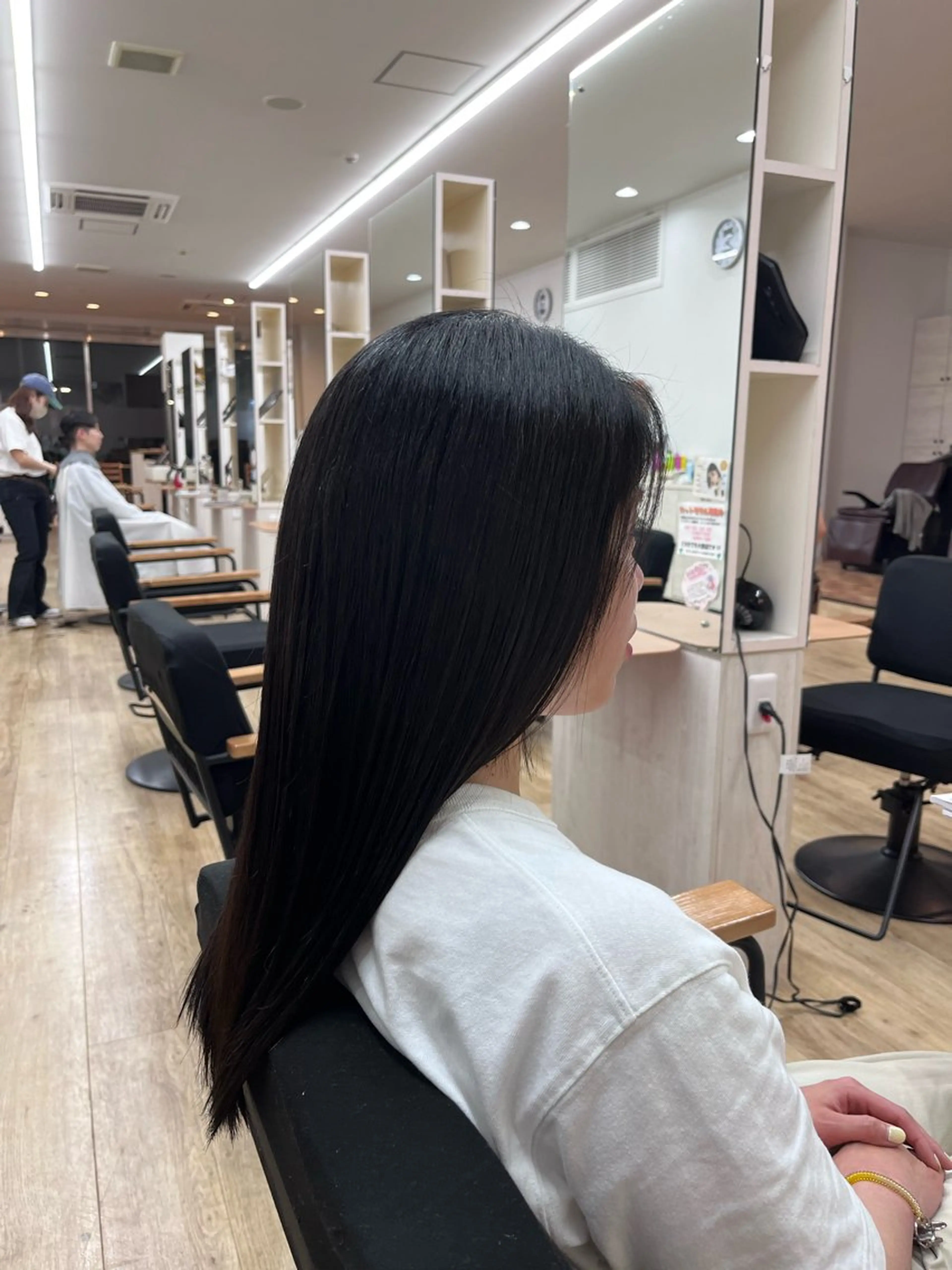 ロング ロング セミjrスタイリスト /田尾凌雅のヘアスタイル