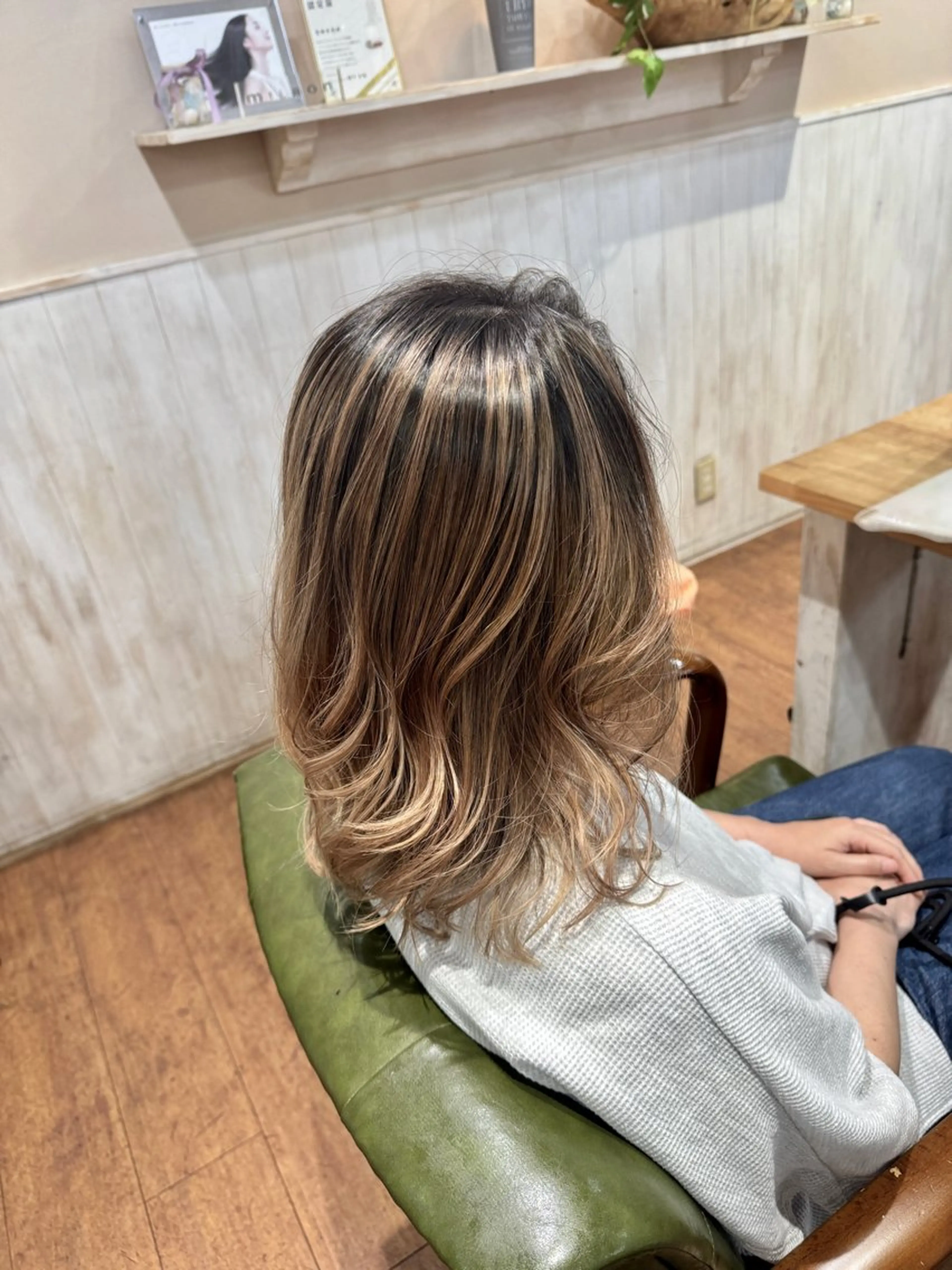 ミディアム @ KENのヘアスタイル