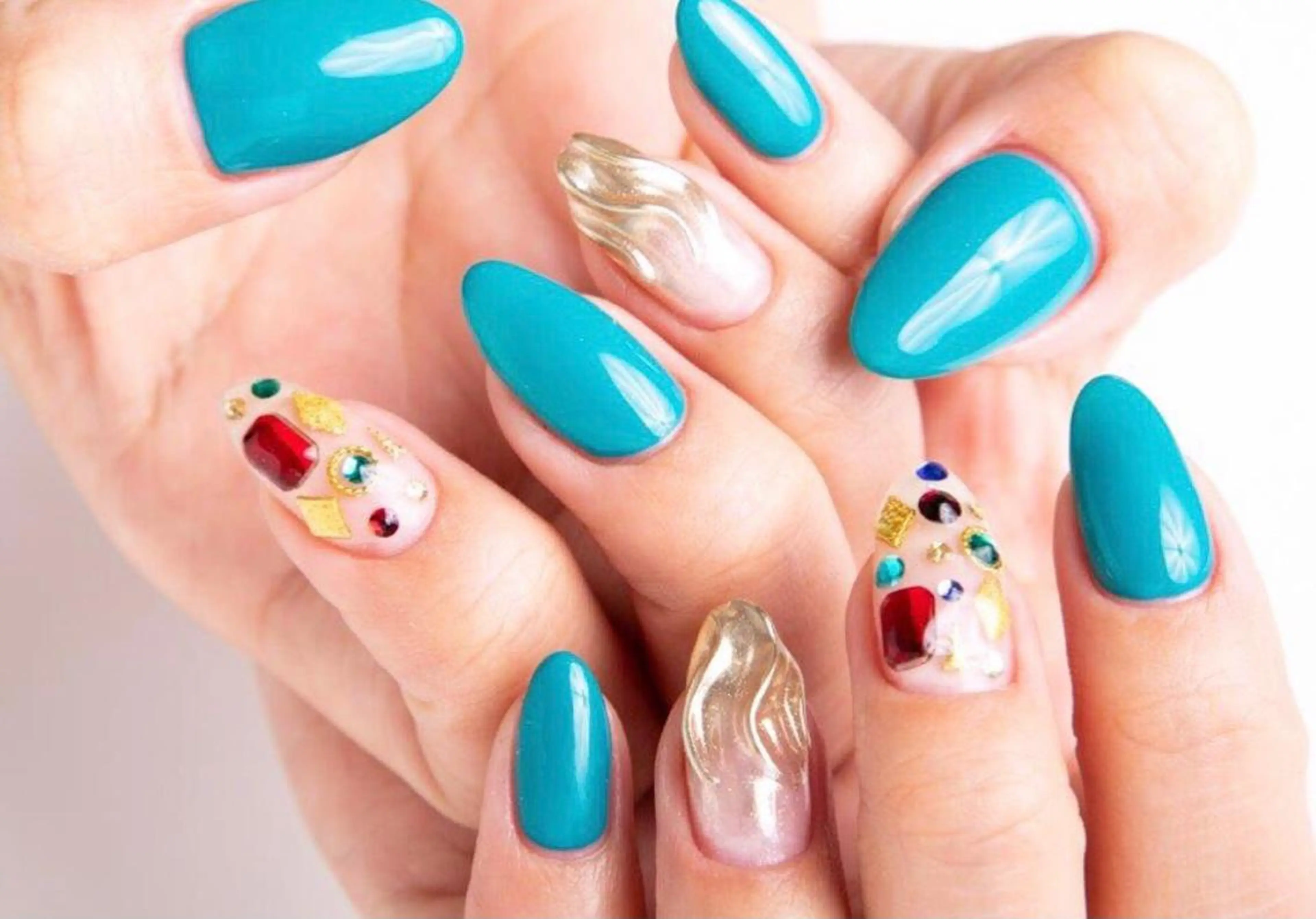 ネイル amour 川崎店所属・amour 川崎店のネイルデザイン