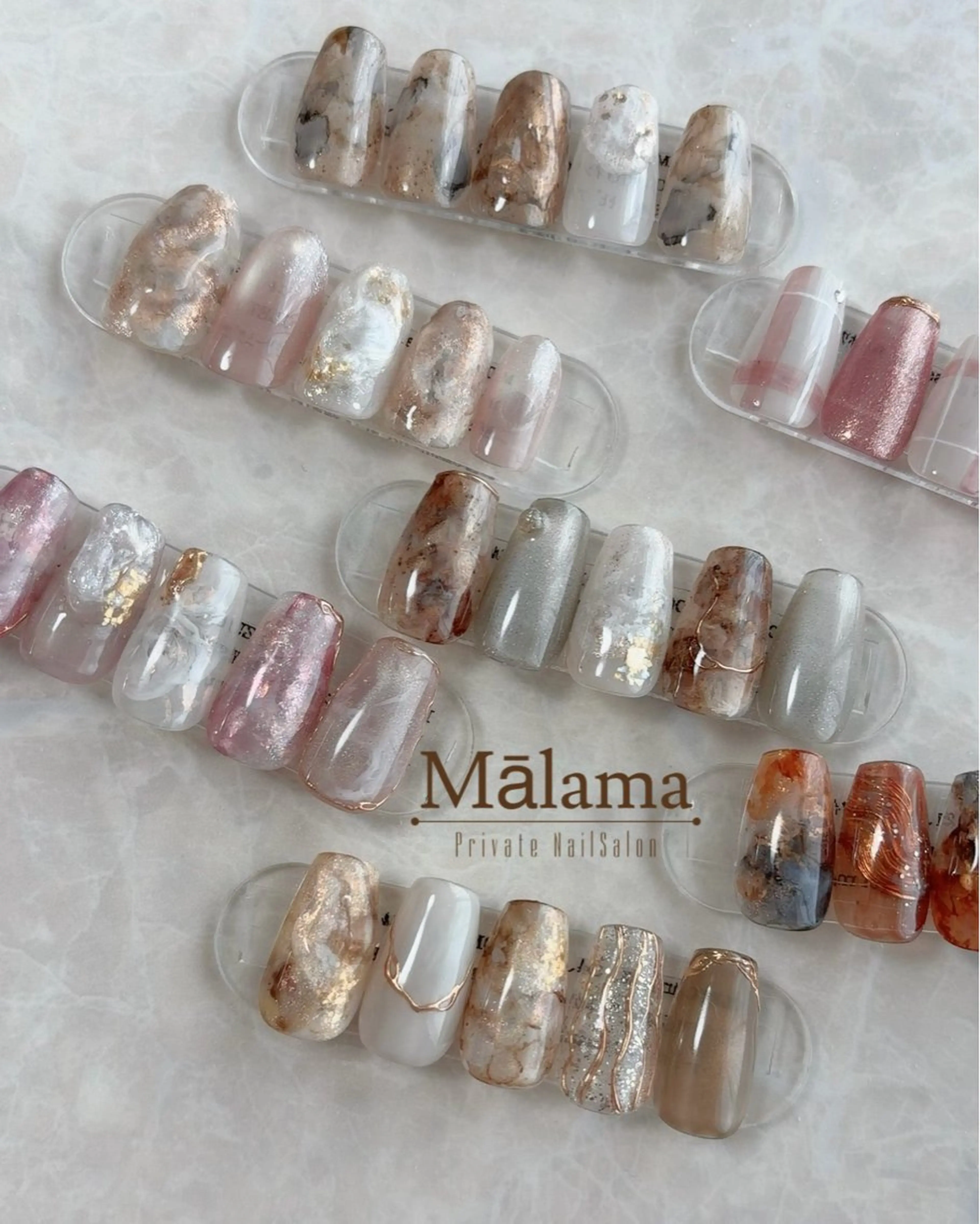 ネイル マグネットネイル ニュアンスネイル ハンドネイル Malama ___Ayakaのネイルデザイン