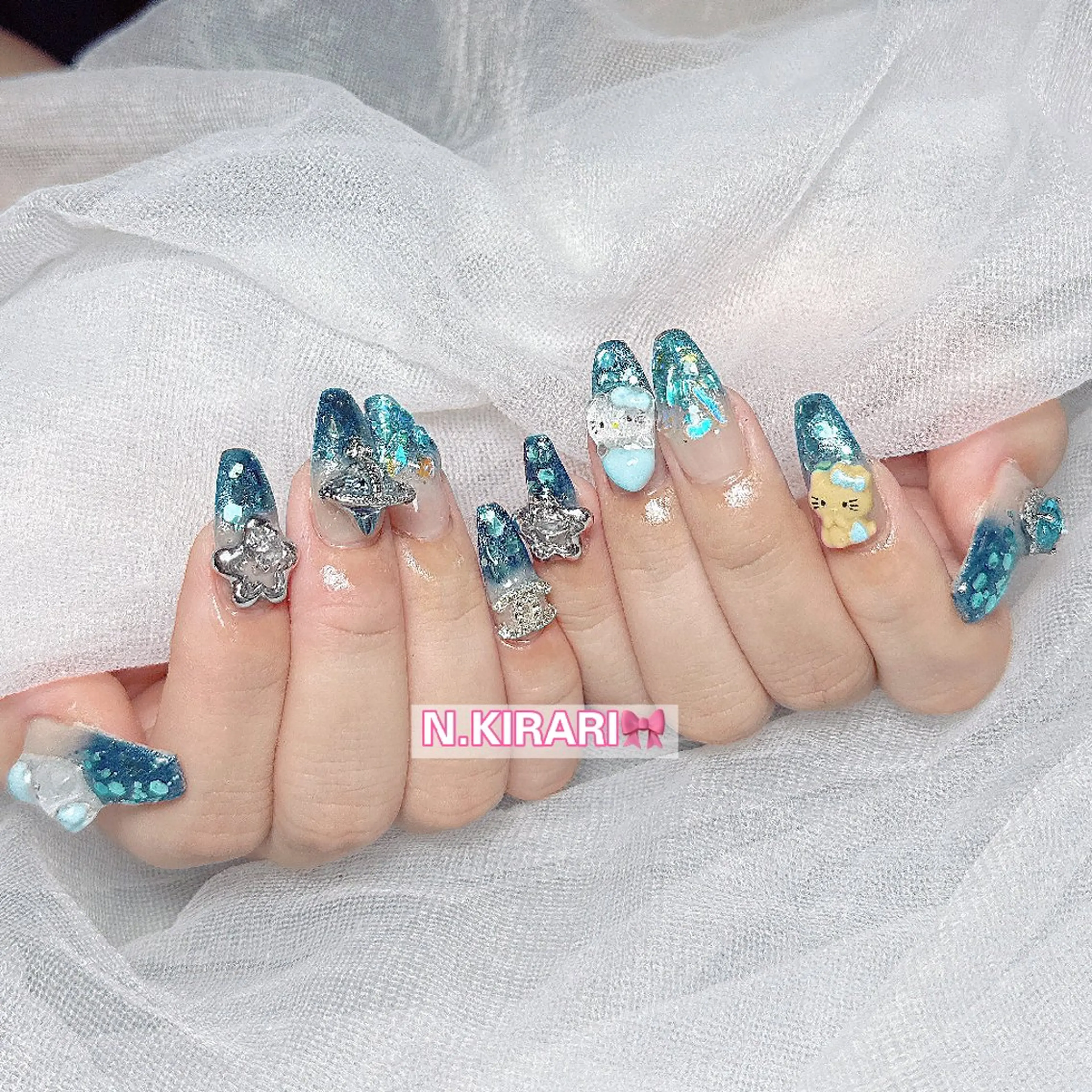 ネイル ハンドネイル ハンドケア 🎀 ユズ 🎀のネイルデザイン