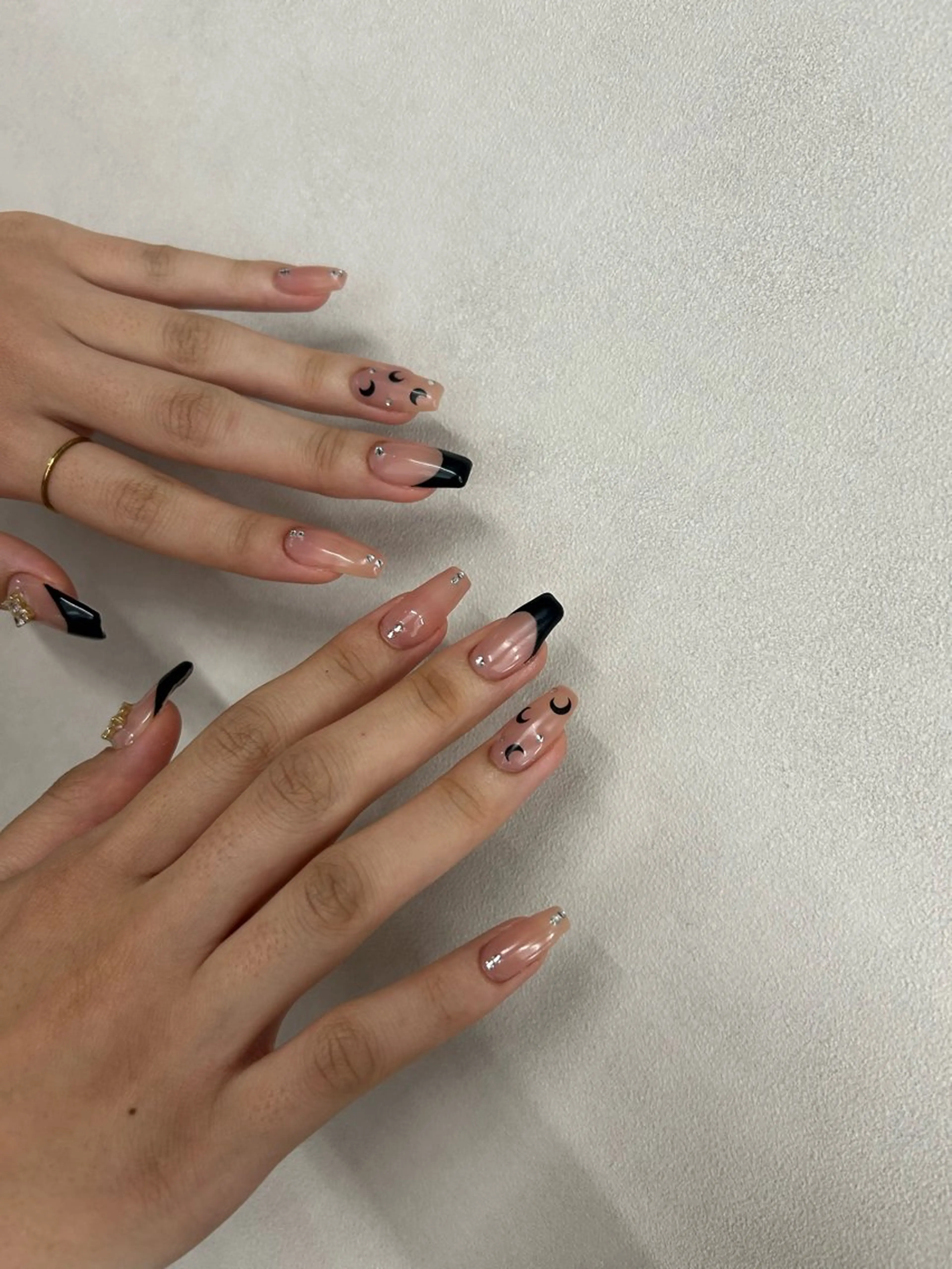 ネイル 持ち込み 木戸 有佐のネイルデザイン