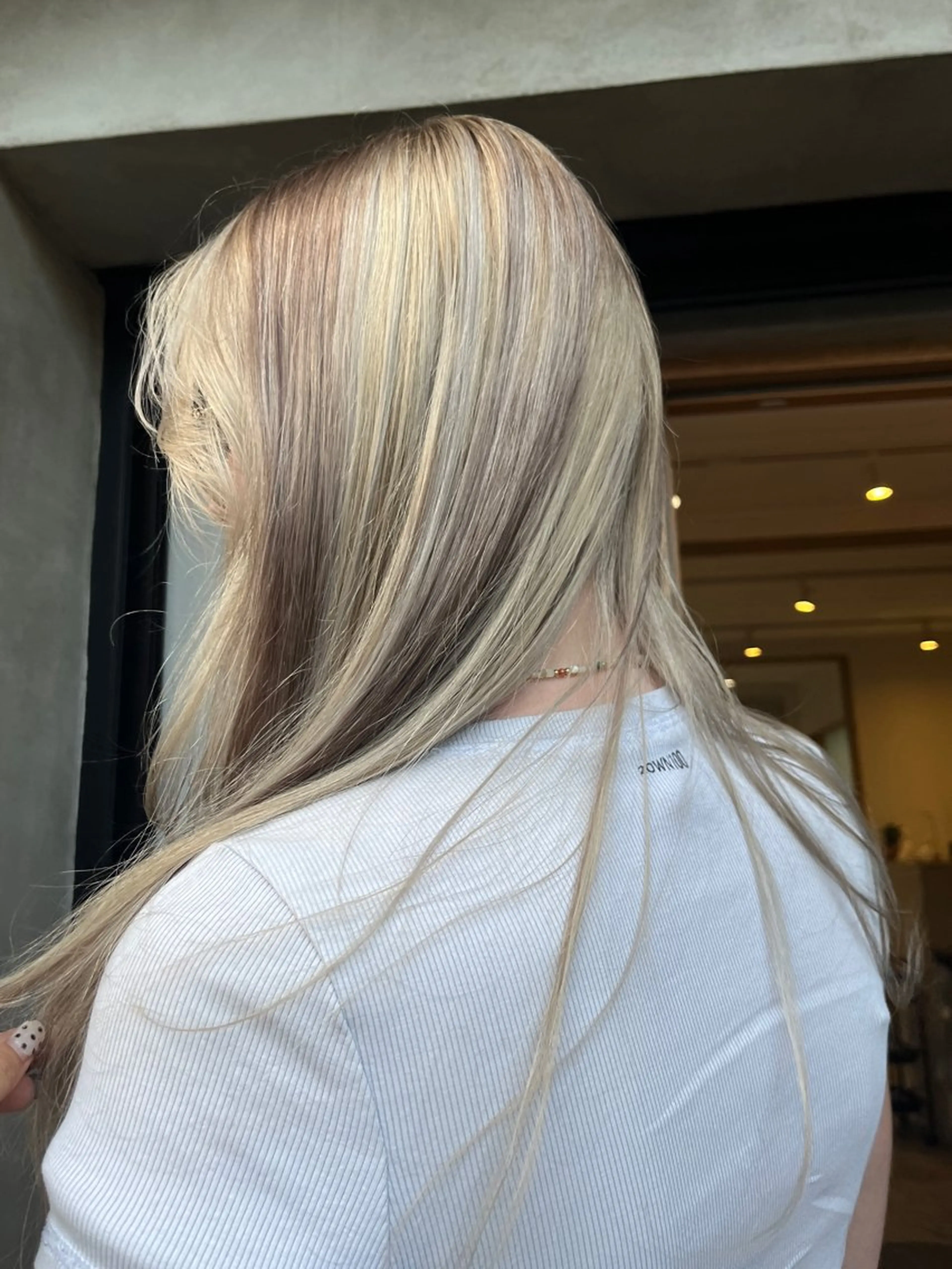 ロング カラー ヘアカラー YUI／レイヤー カット/透明感カラーのヘアスタイル