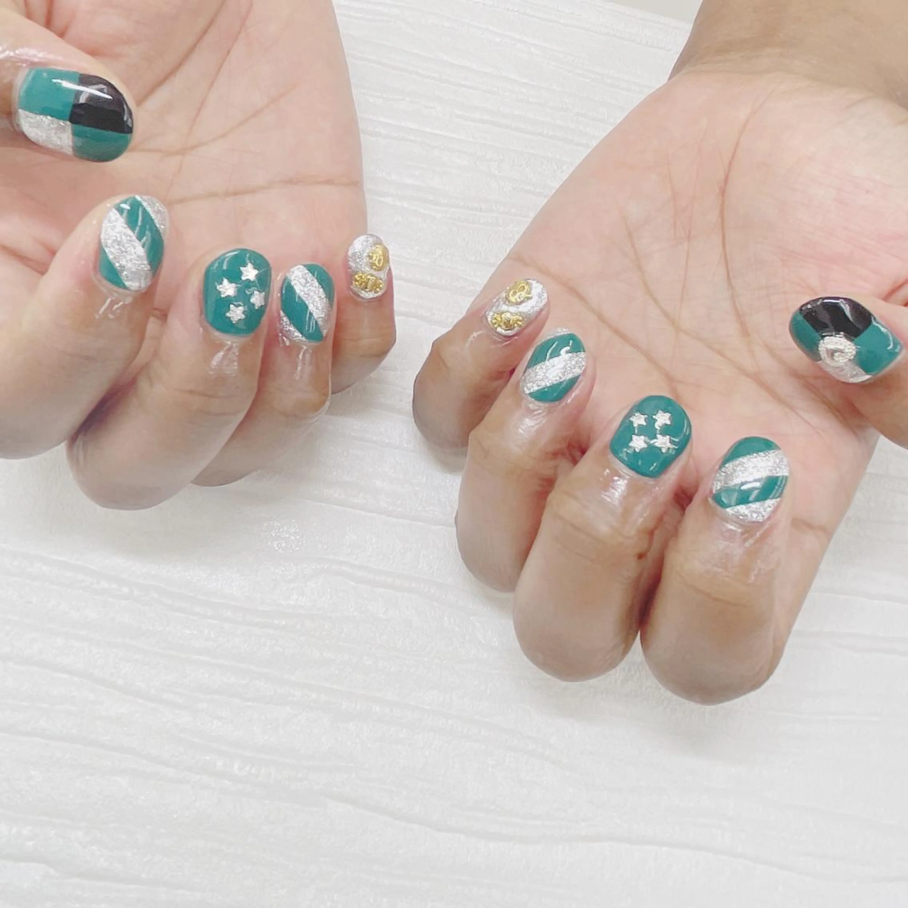 ネイル Nail salon Honey Beeのネイルデザイン