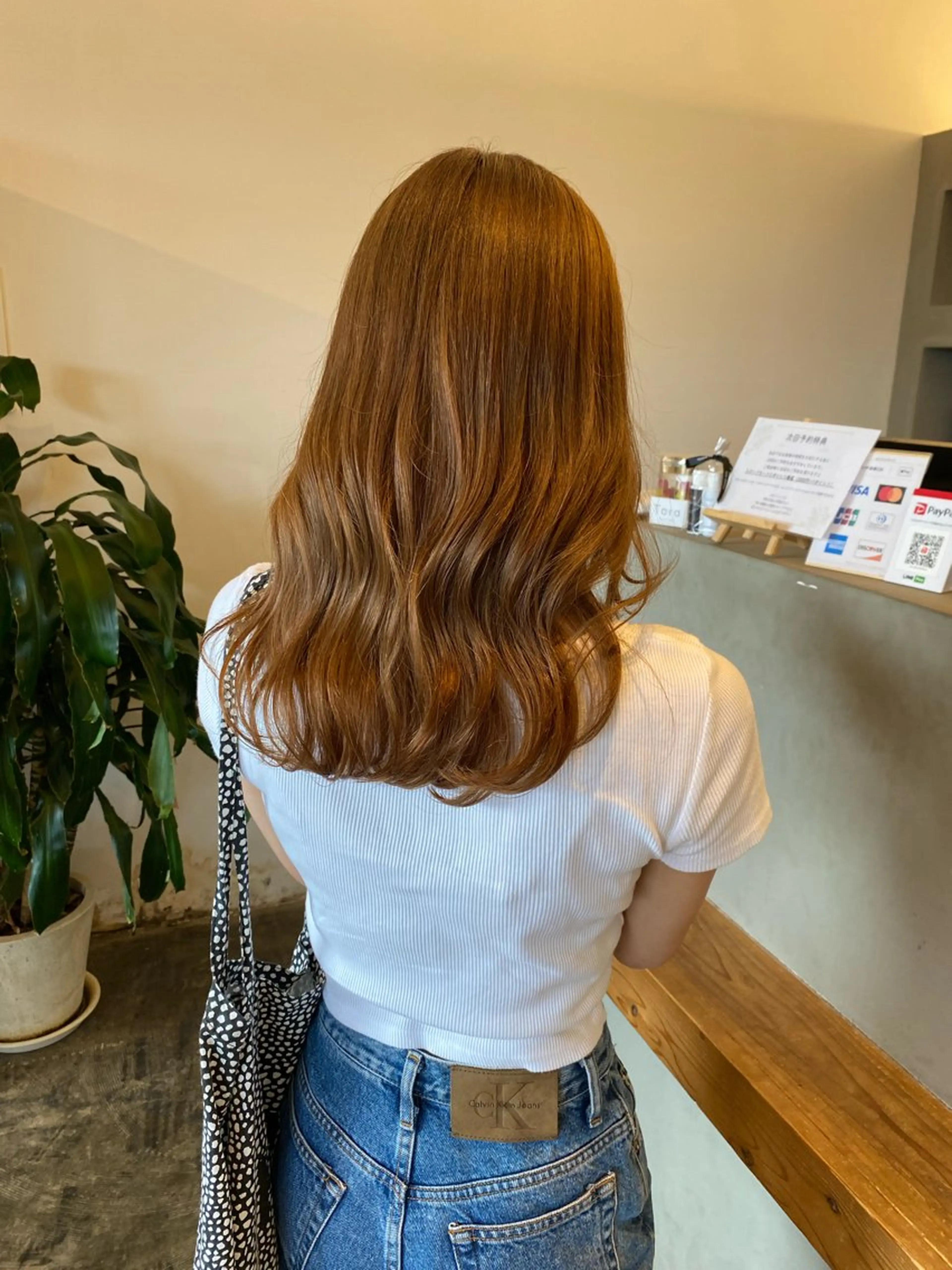 カラー ベージュカラー ブリーチ ミルクティーベージュ カット ヘアカラー 高矢 結衣子のヘアスタイル