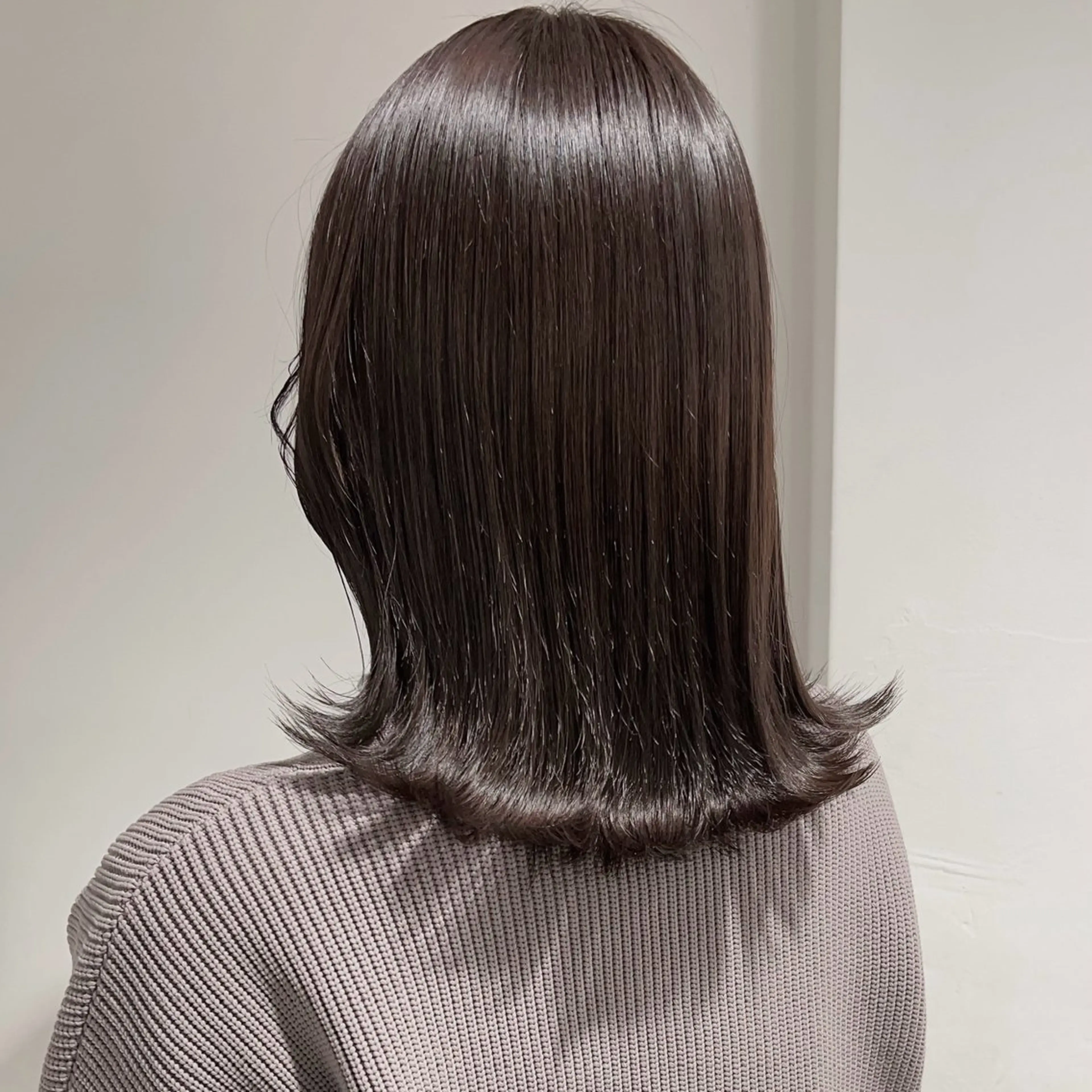 セミロング カラー 𓏸レイヤー髪質改善 透けカラーカノン🫧のヘアスタイル