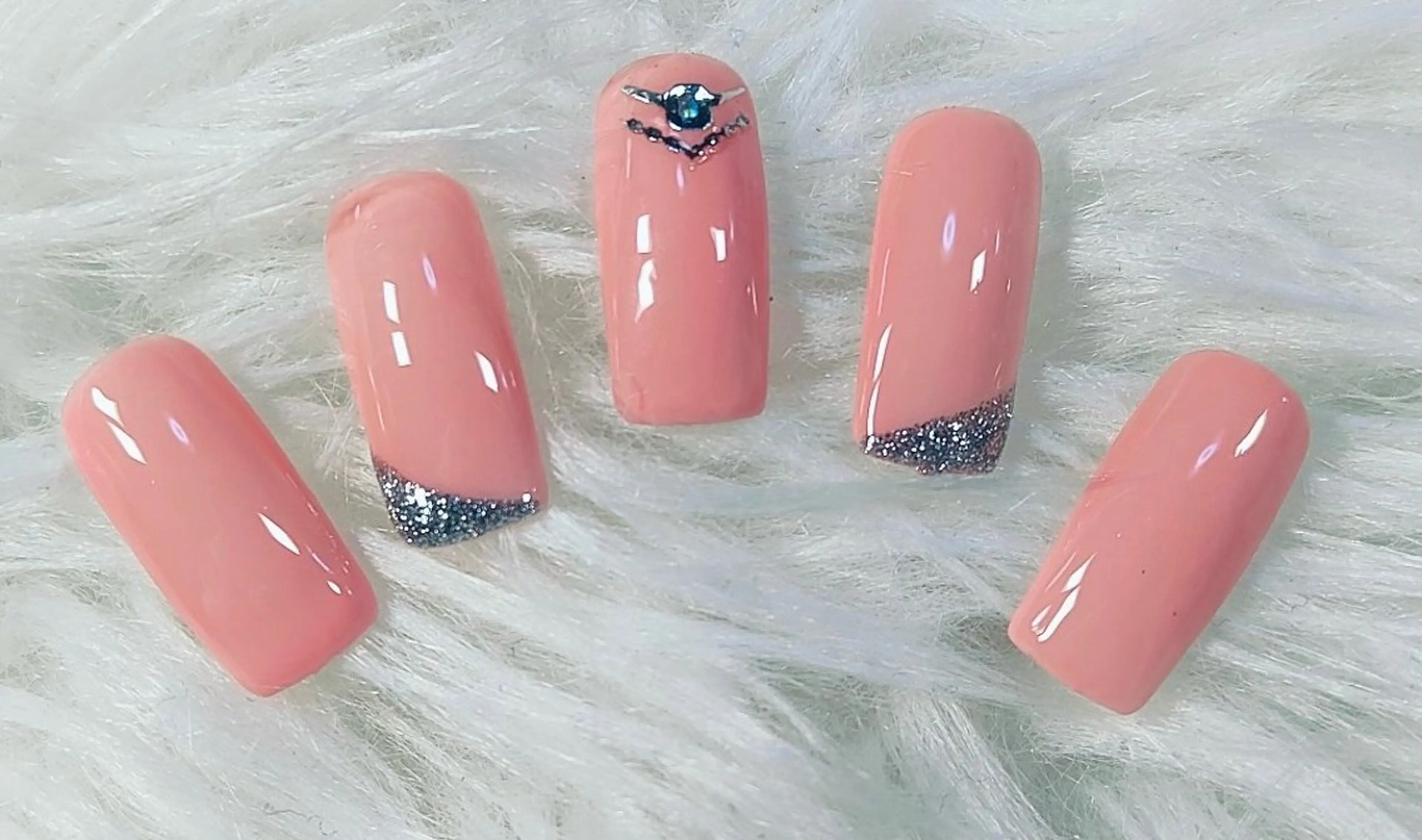 ネイル ネイルサロン ロア旧ジョリーのネイルデザイン