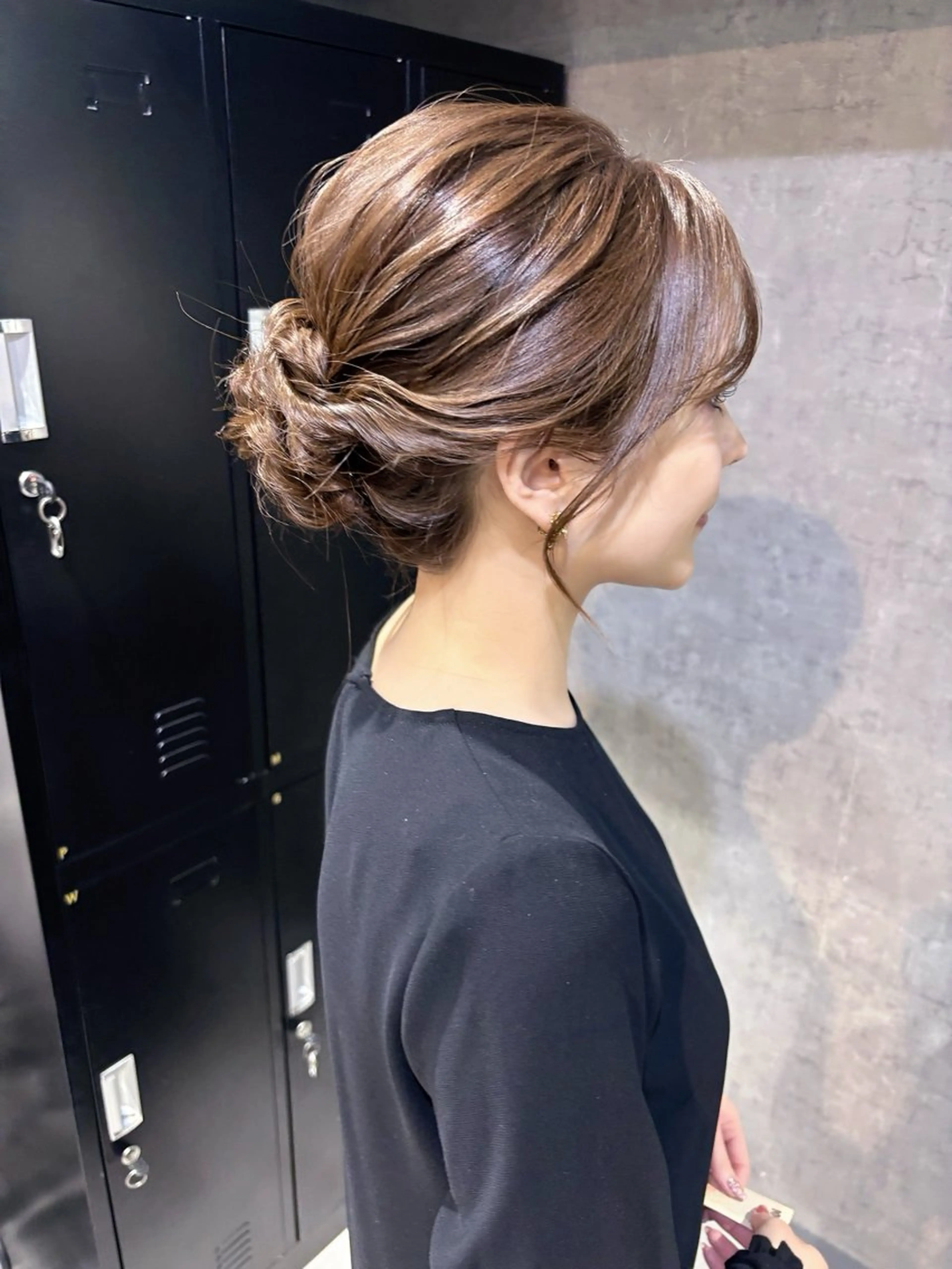 ロング ヘアアレンジ 簡単アレンジ 入学式 卒業式のヘアスタイル ロング ヘアセット 松井那津子 /ハイライトブリーチのヘアスタイル