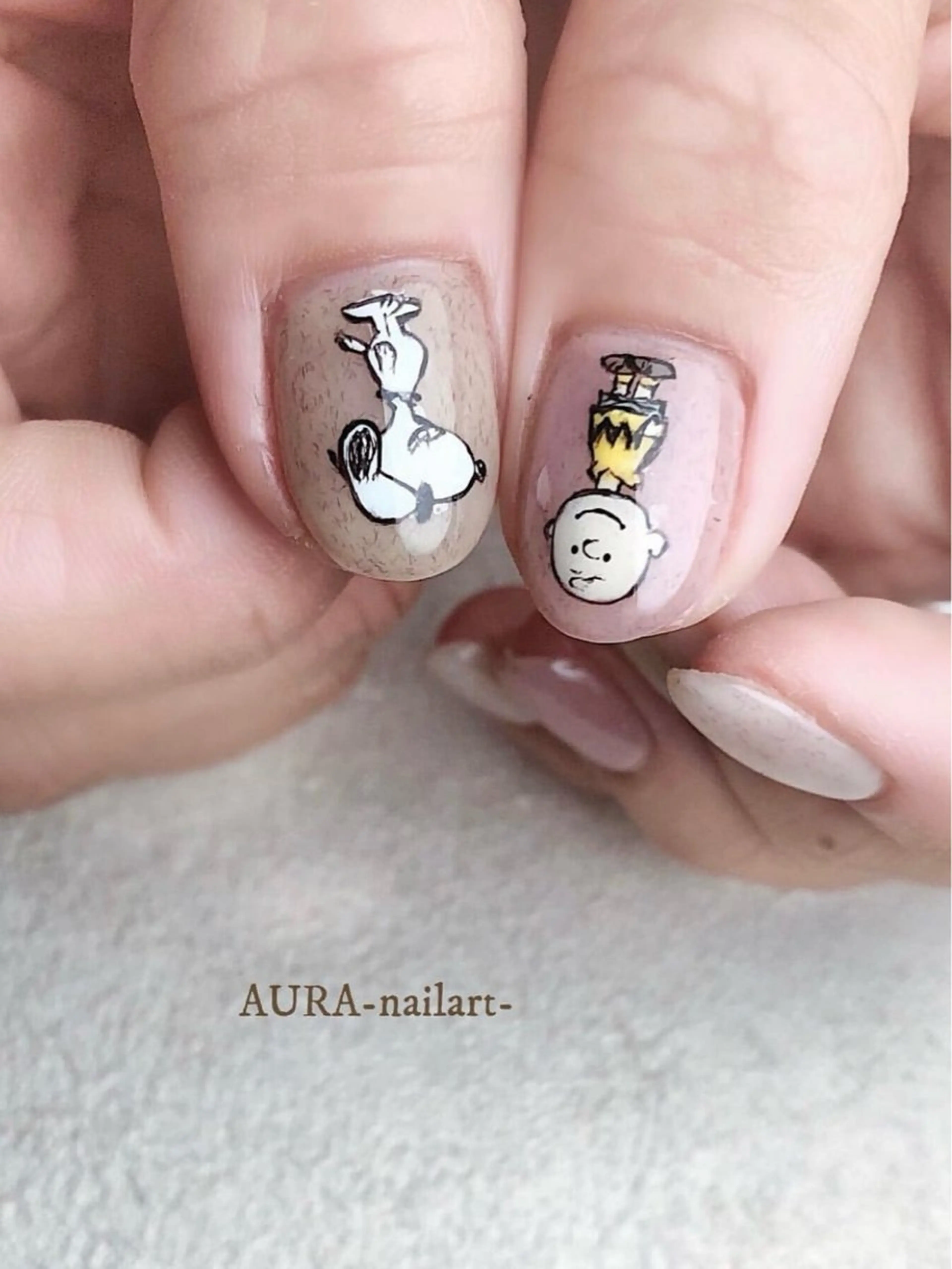 ネイル AURA nailartのネイルデザイン