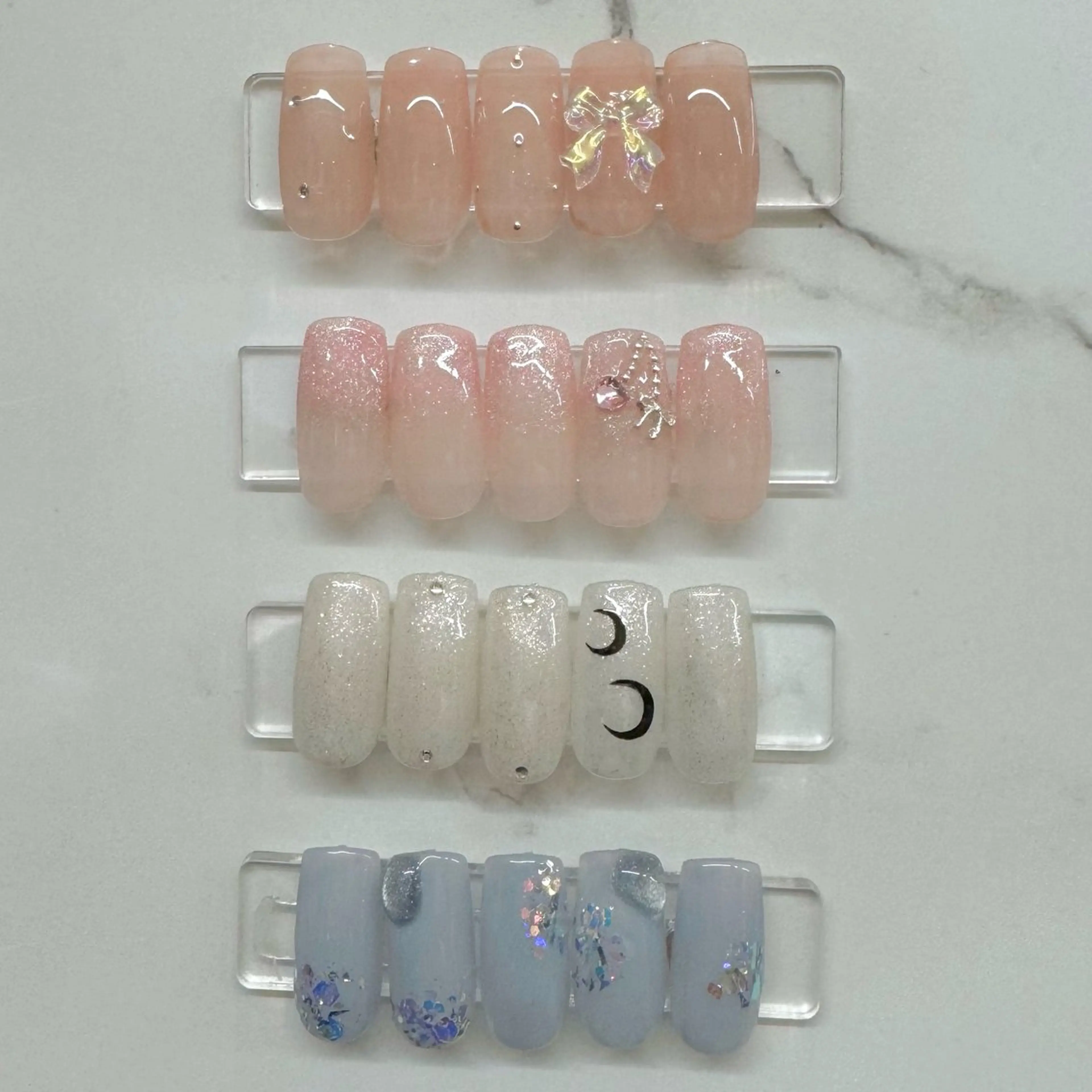 ネイル ハンドネイル ハンドケア Chizuru ☾ ໋のネイルデザイン