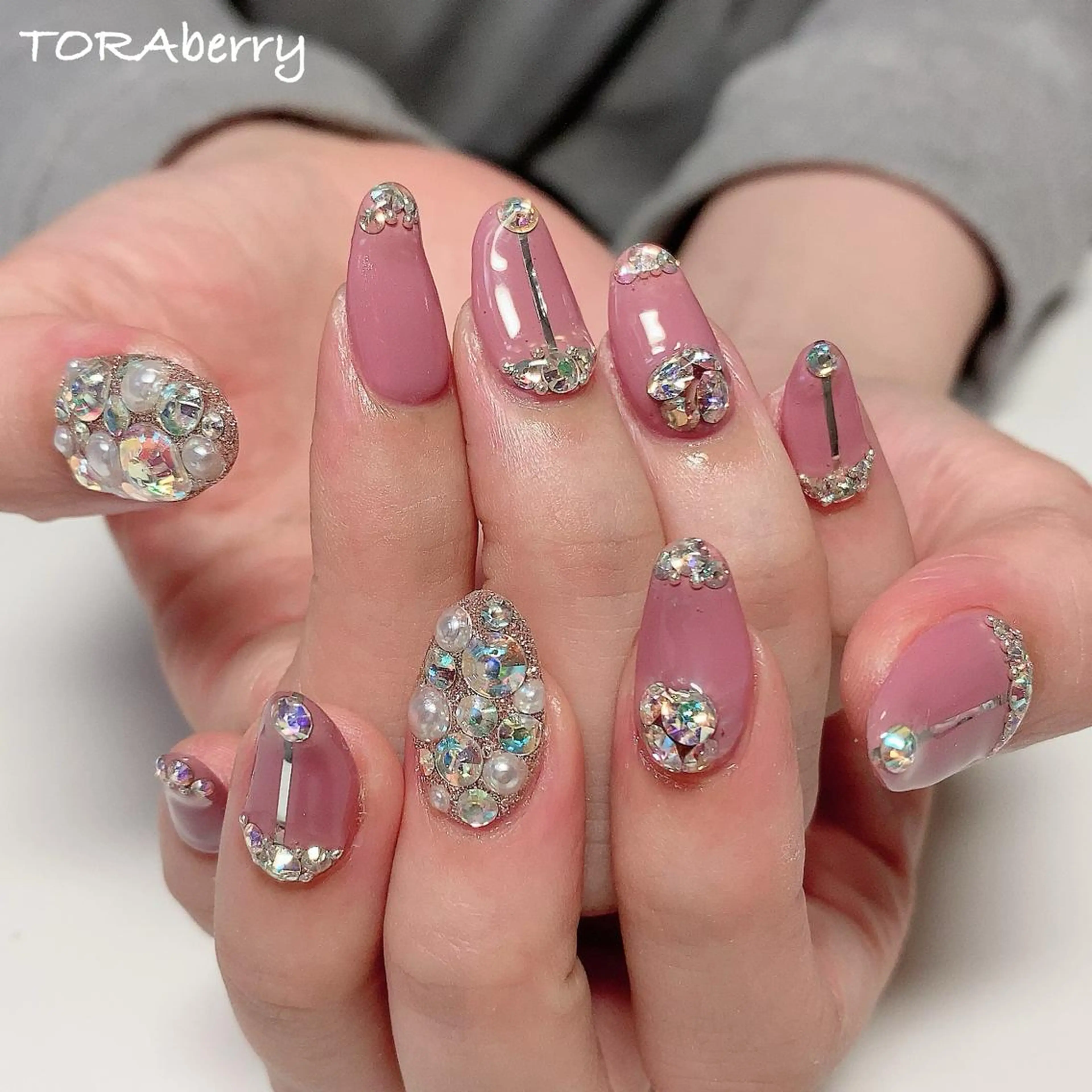 ネイル ハンドネイル ネイリスト なつみのネイルデザイン