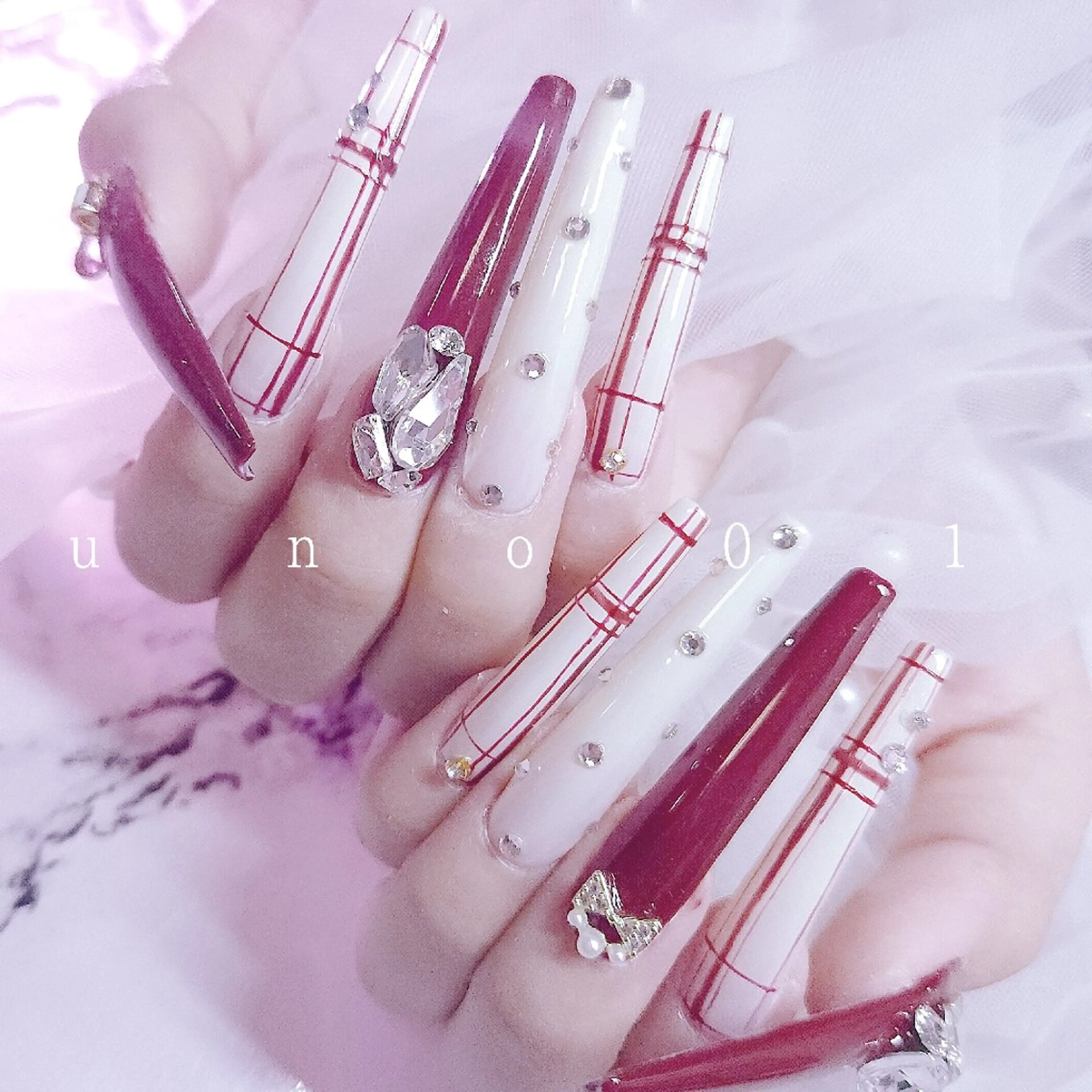 ネイル ロングネイル スーパーロングネイル ハンドネイル u   n   o  n a i l 01のネイルデザイン