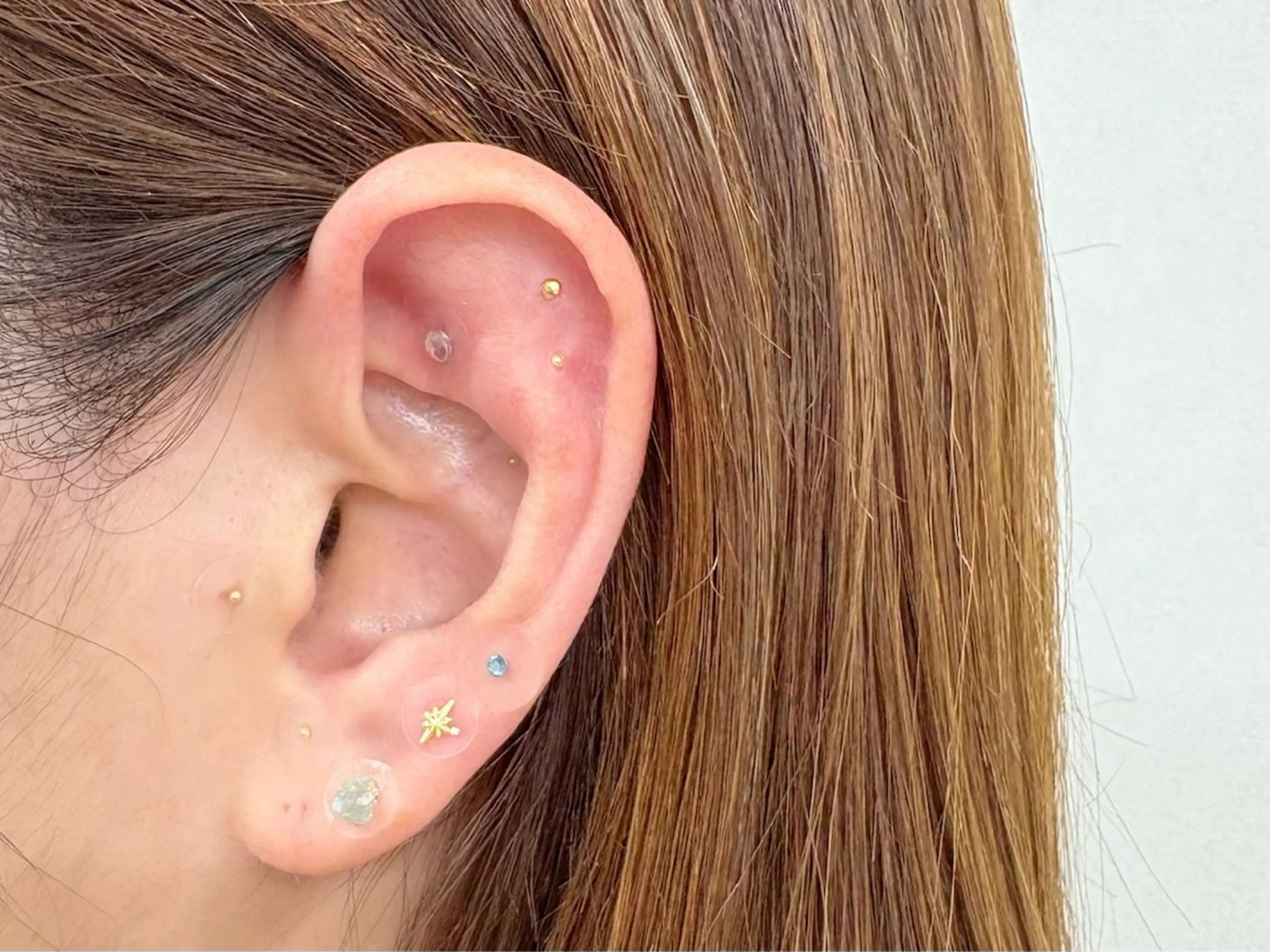 【NEW】耳ツボジュエリー20粒（両耳）体調サポートとおしゃれを一緒に♪の写真