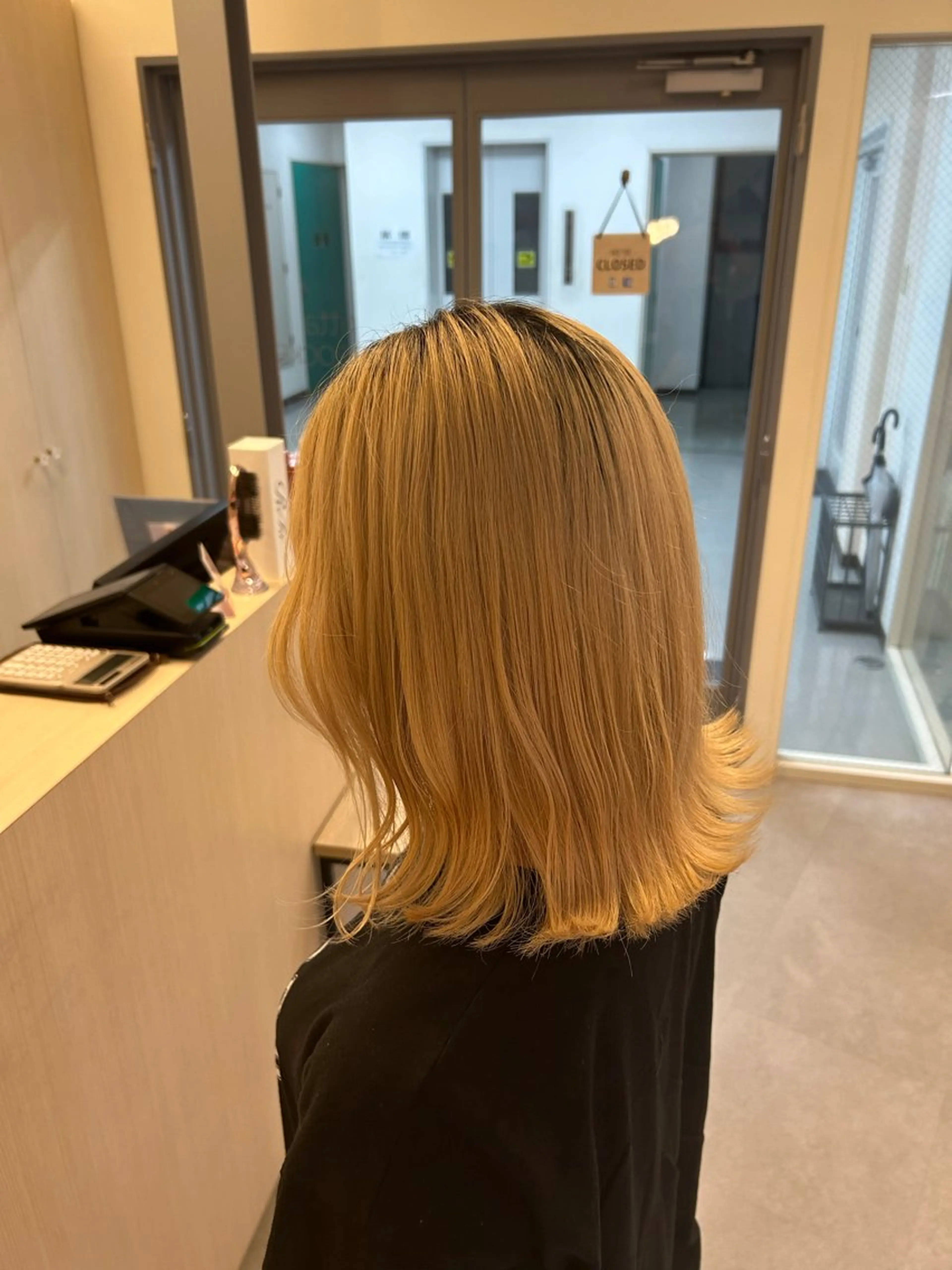 ミディアム 村上 一葉のヘアスタイル