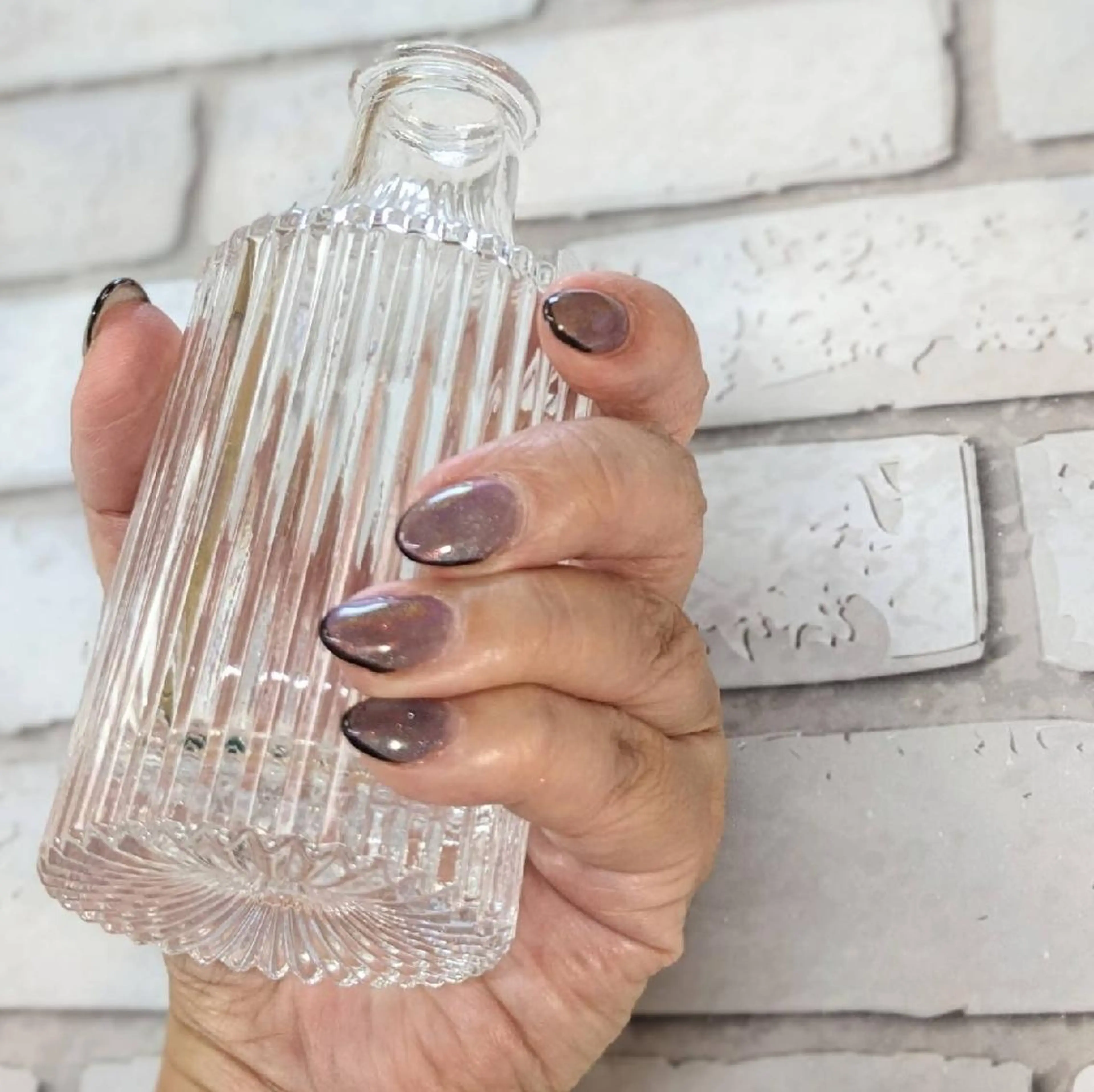 ネイル フレンチネイル マグネットネイル ニュアンスネイル ハンドネイル ネイルサロンベルティ .keikoのネイルデザイン