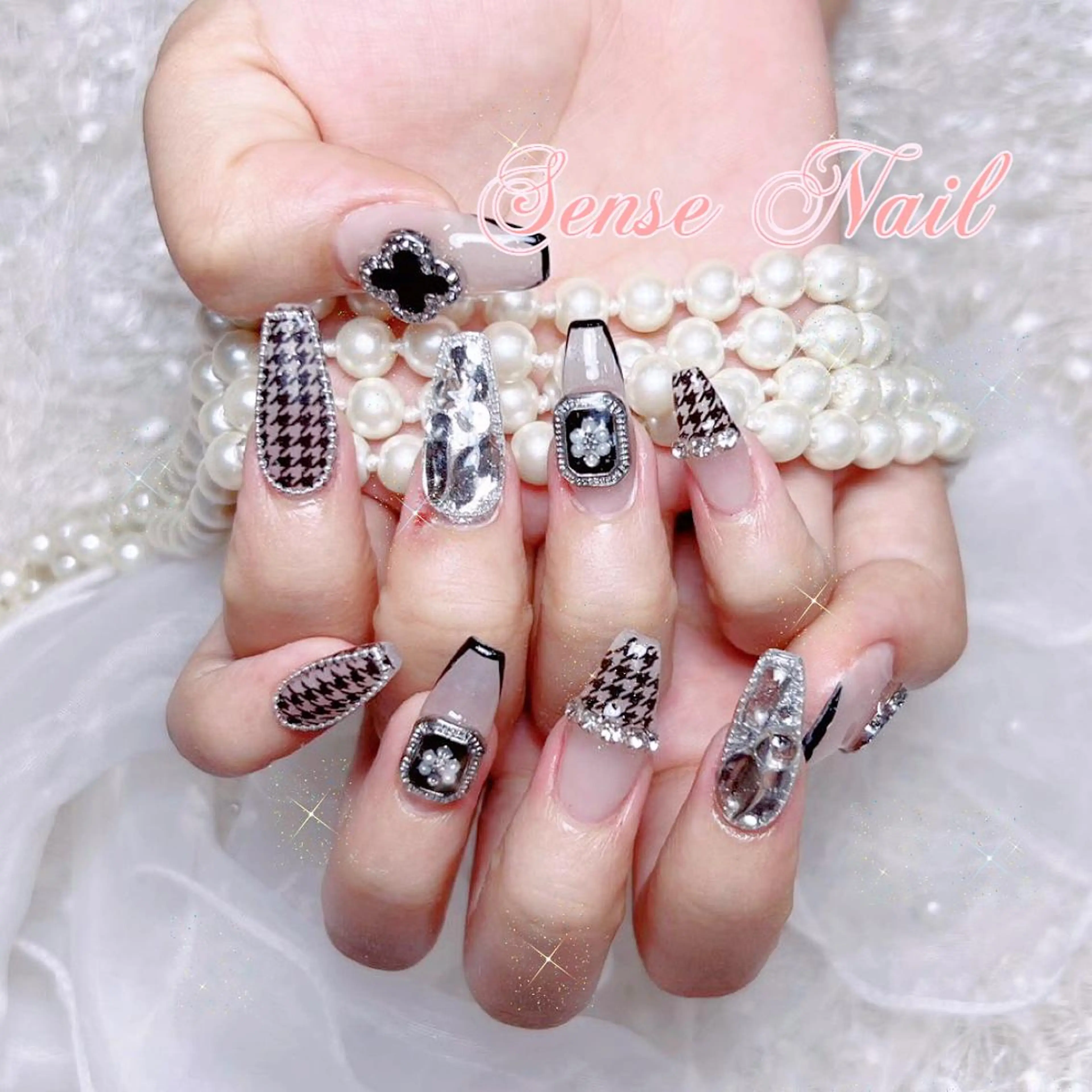 ネイル ハンドネイル ハンドケア Feinn Ink💕のネイルデザイン