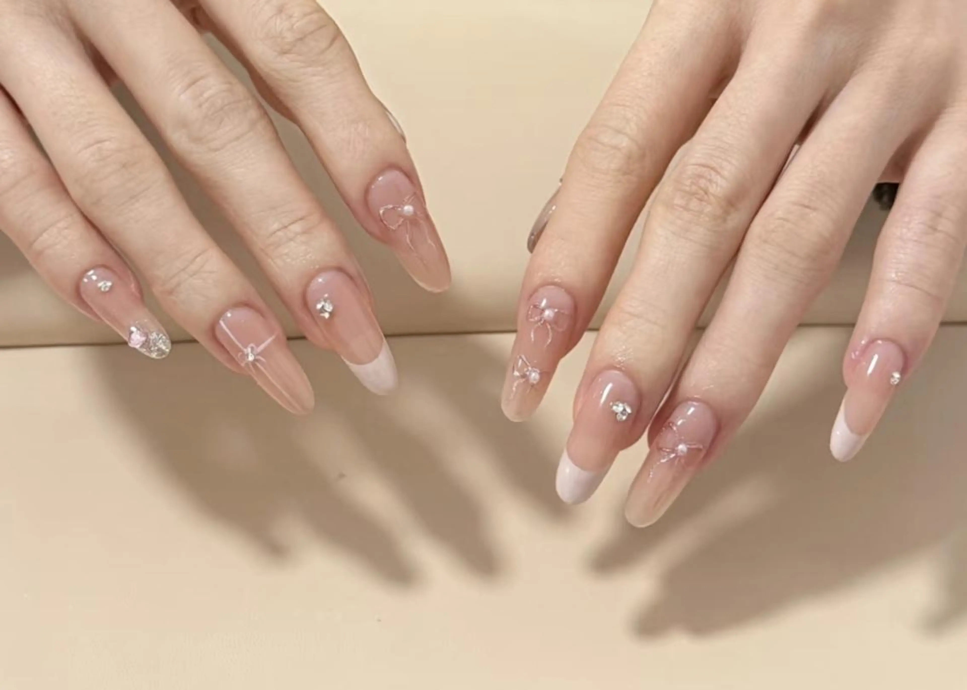 ネイル ハンドネイル ハンドケア 🍑 momo_nailのネイルデザイン