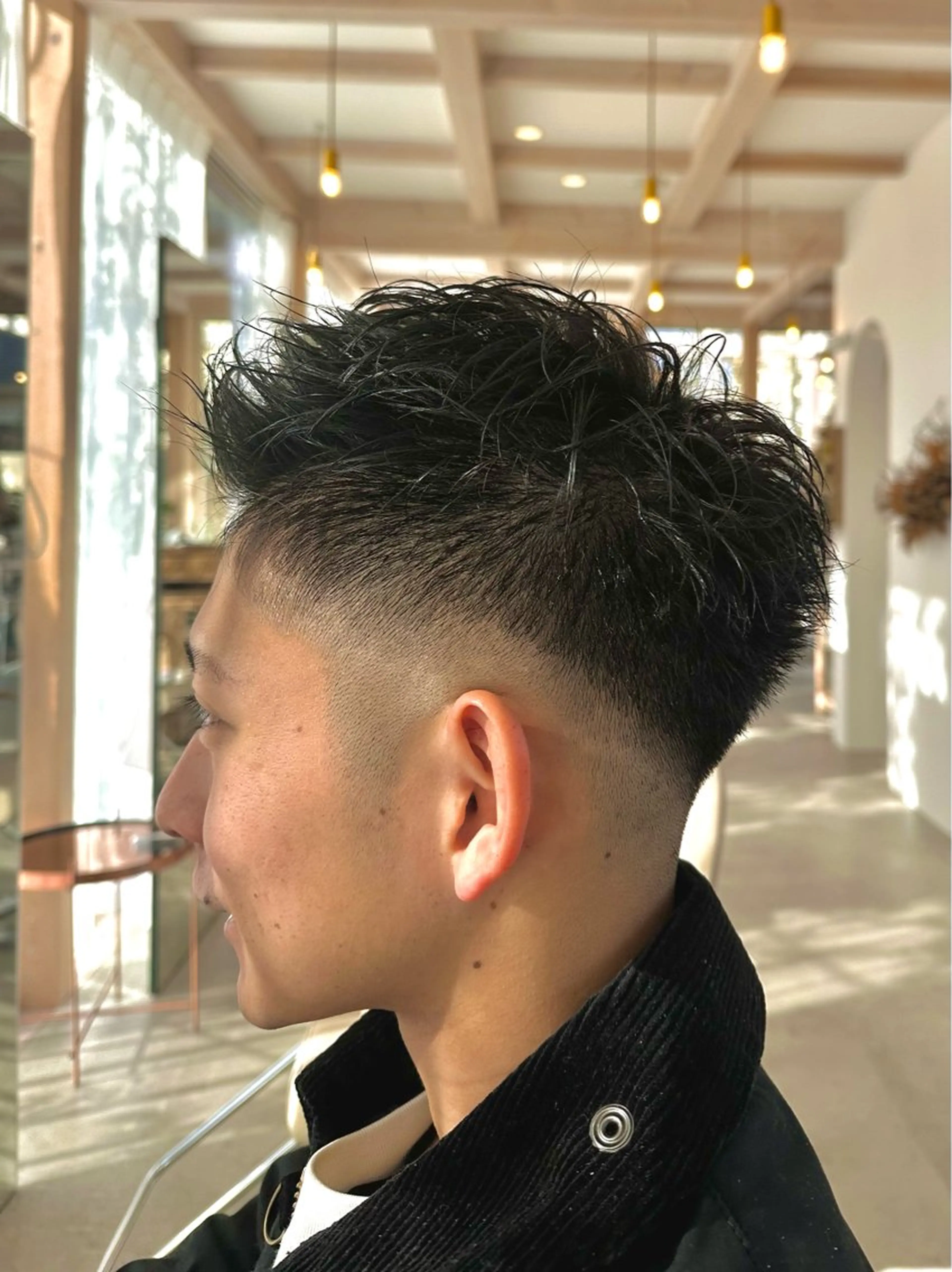 ショート メンズ フェードカット and c所属・NISHI （ニシ）のヘアスタイル