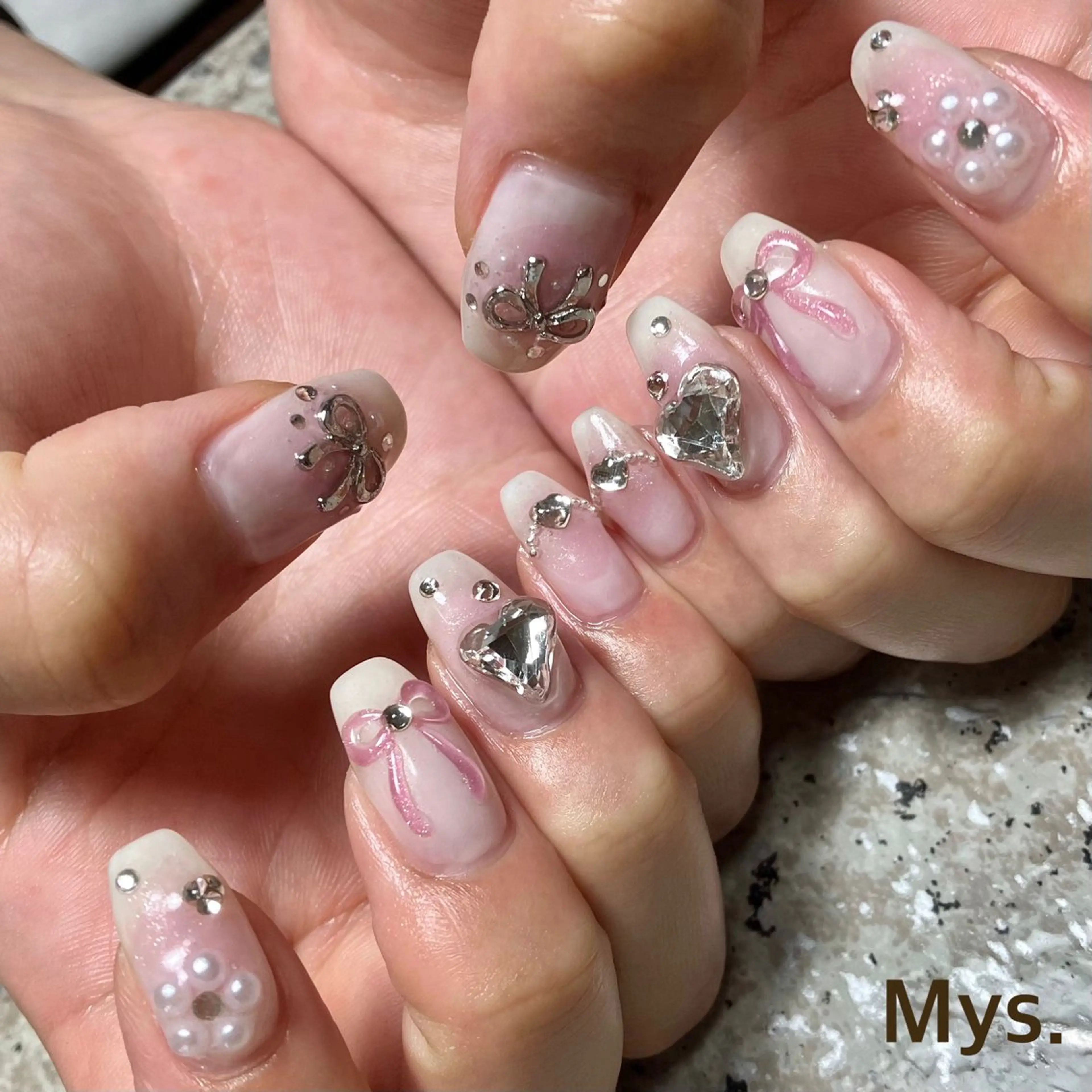 ネイル ハンドネイル Mys. 三上紗紀のネイルデザイン