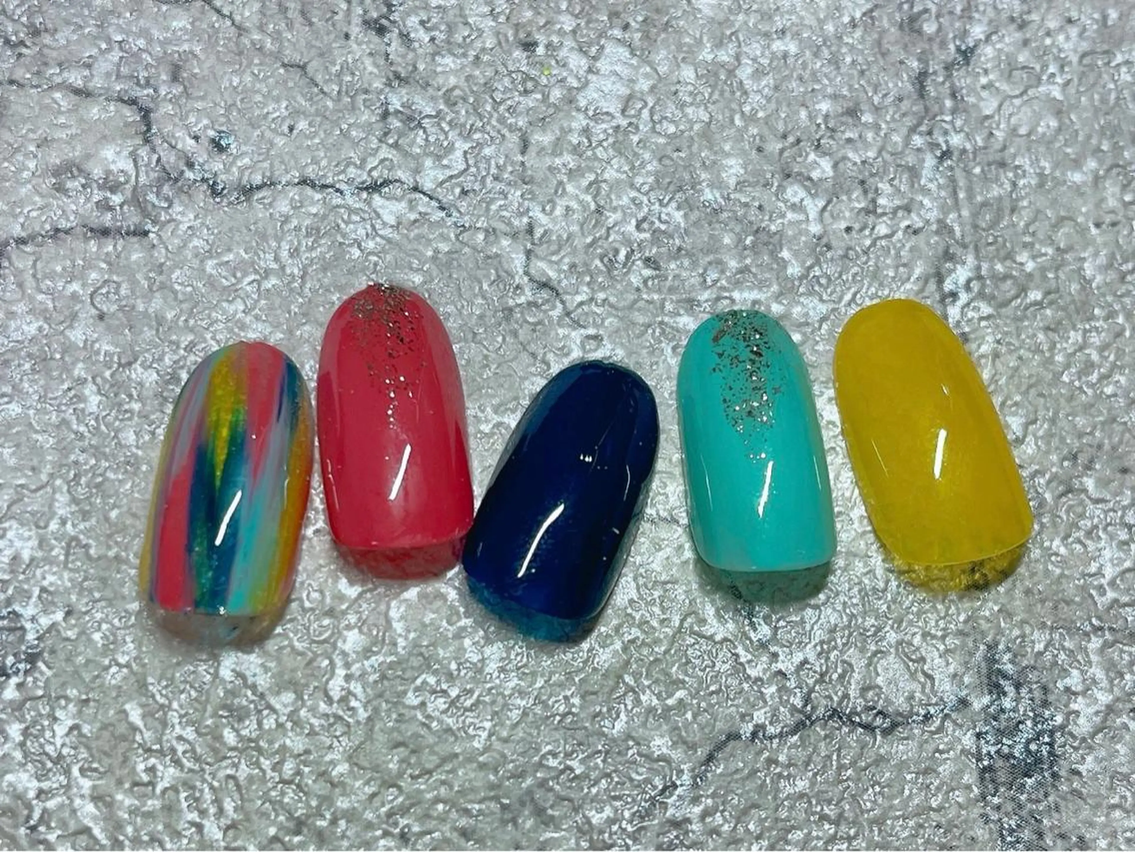 ネイル オーロラネイル フラワーネイル フットネイル フレンチネイル ジェルネイル Mogu nail 二子玉川のネイルデザイン