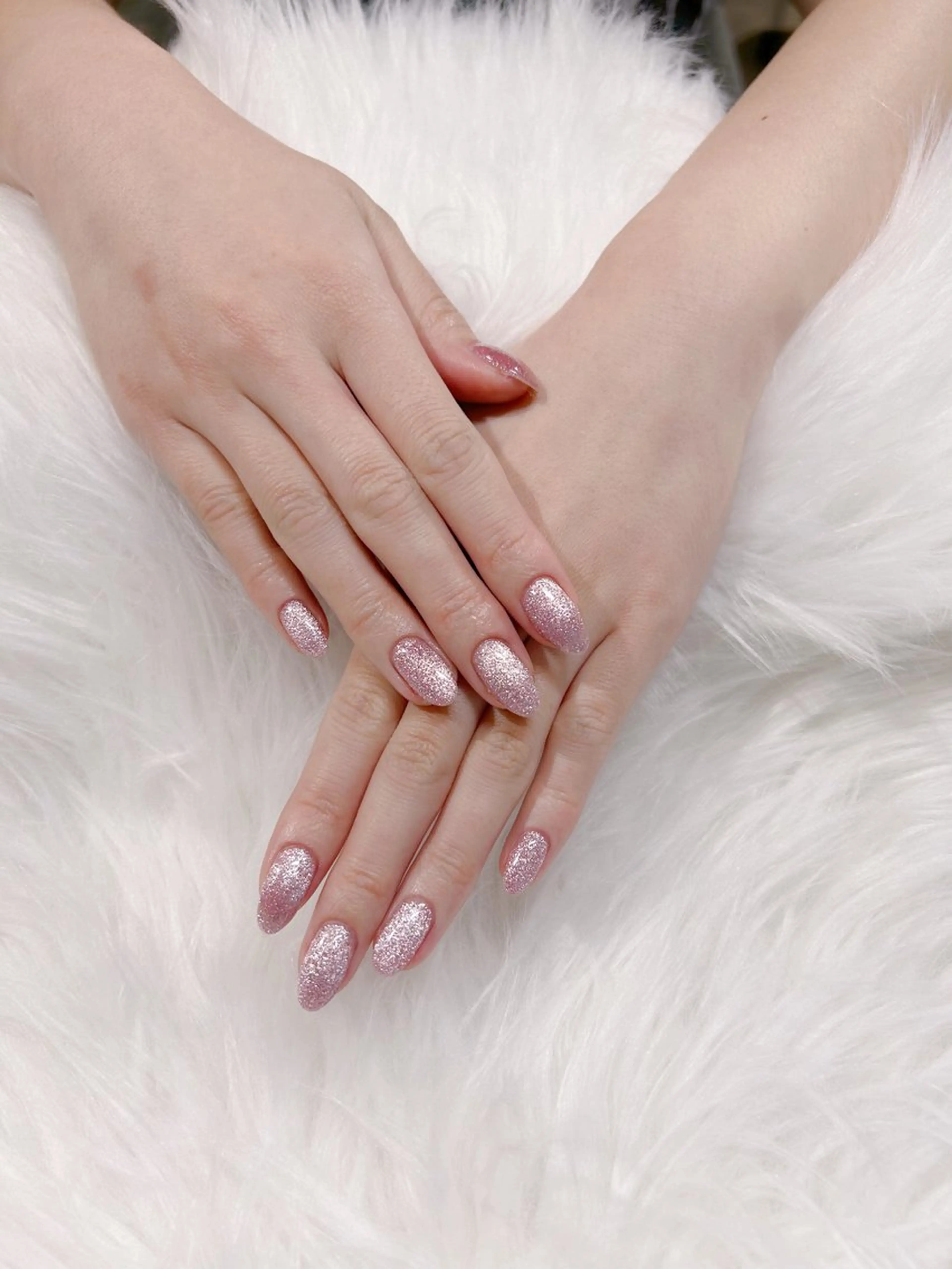 ネイル フラッシュネイル フラッシュマグ マグネットネイル ハンドネイル Neolive rita🐾Eimiのネイルデザイン