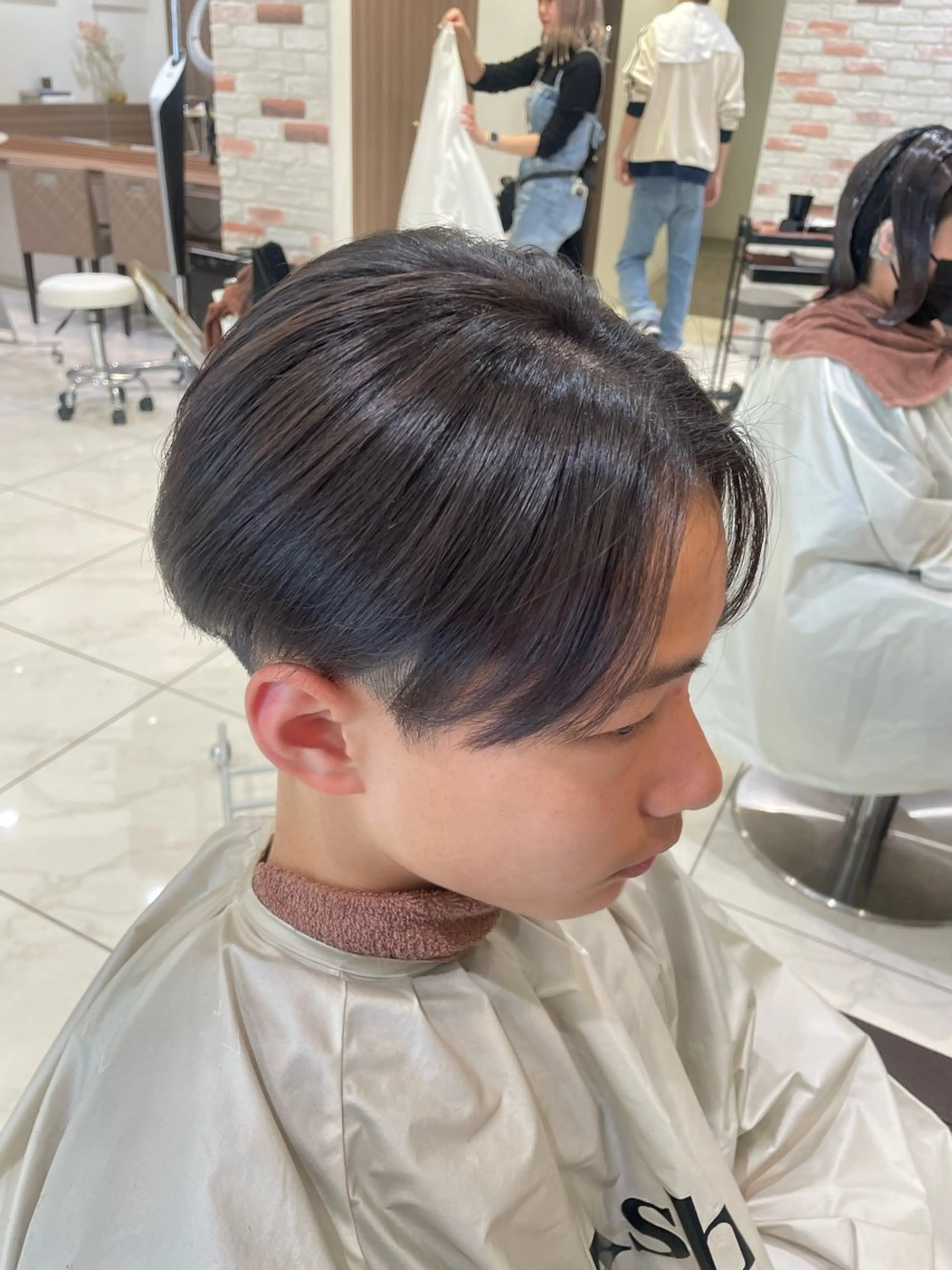 💎曲がる縮毛矯正＋似合わせメンズカット💎の写真