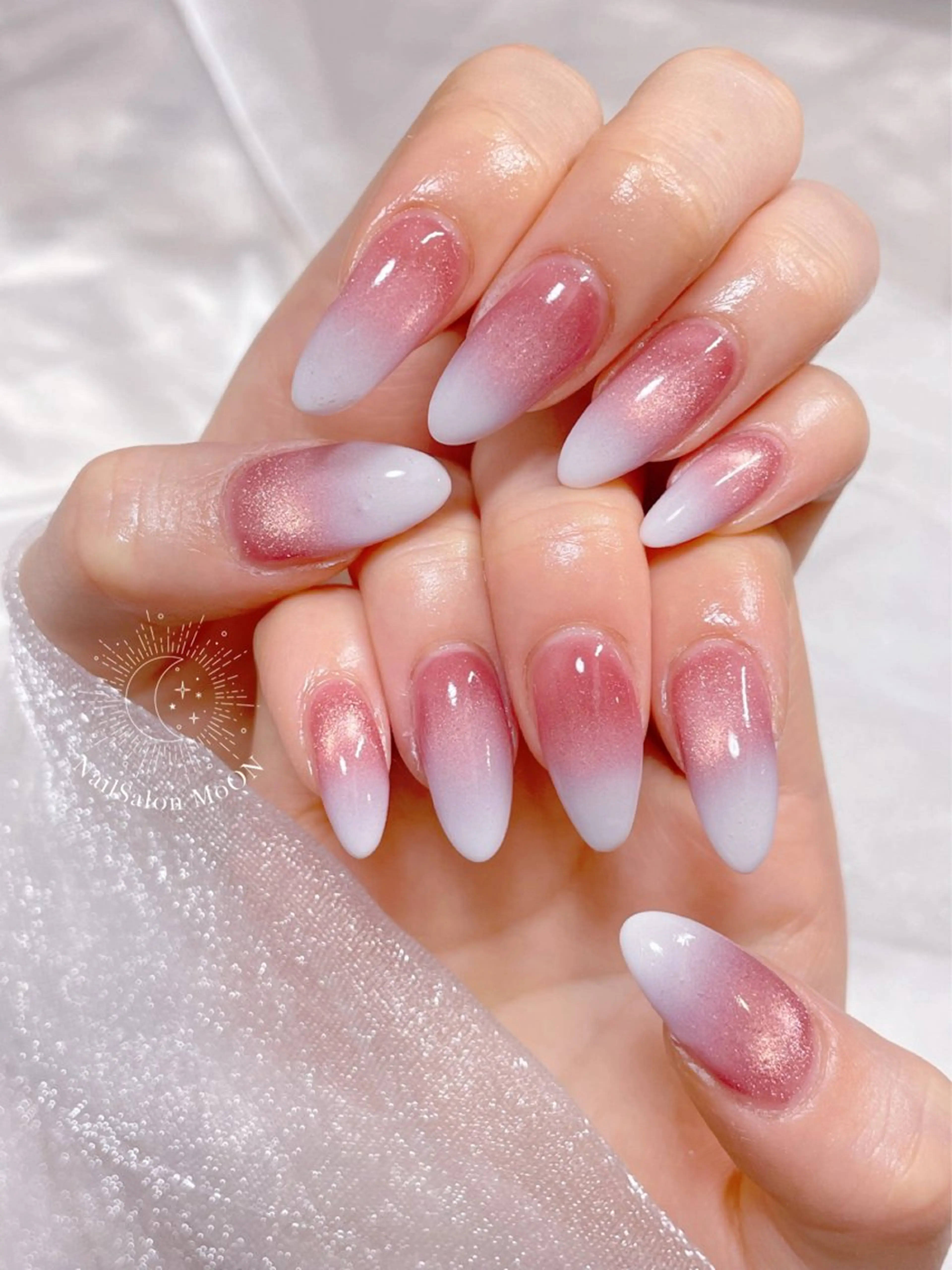 ハンドネイル ハンドケア MoON...❤︎ MeGuのネイルデザイン