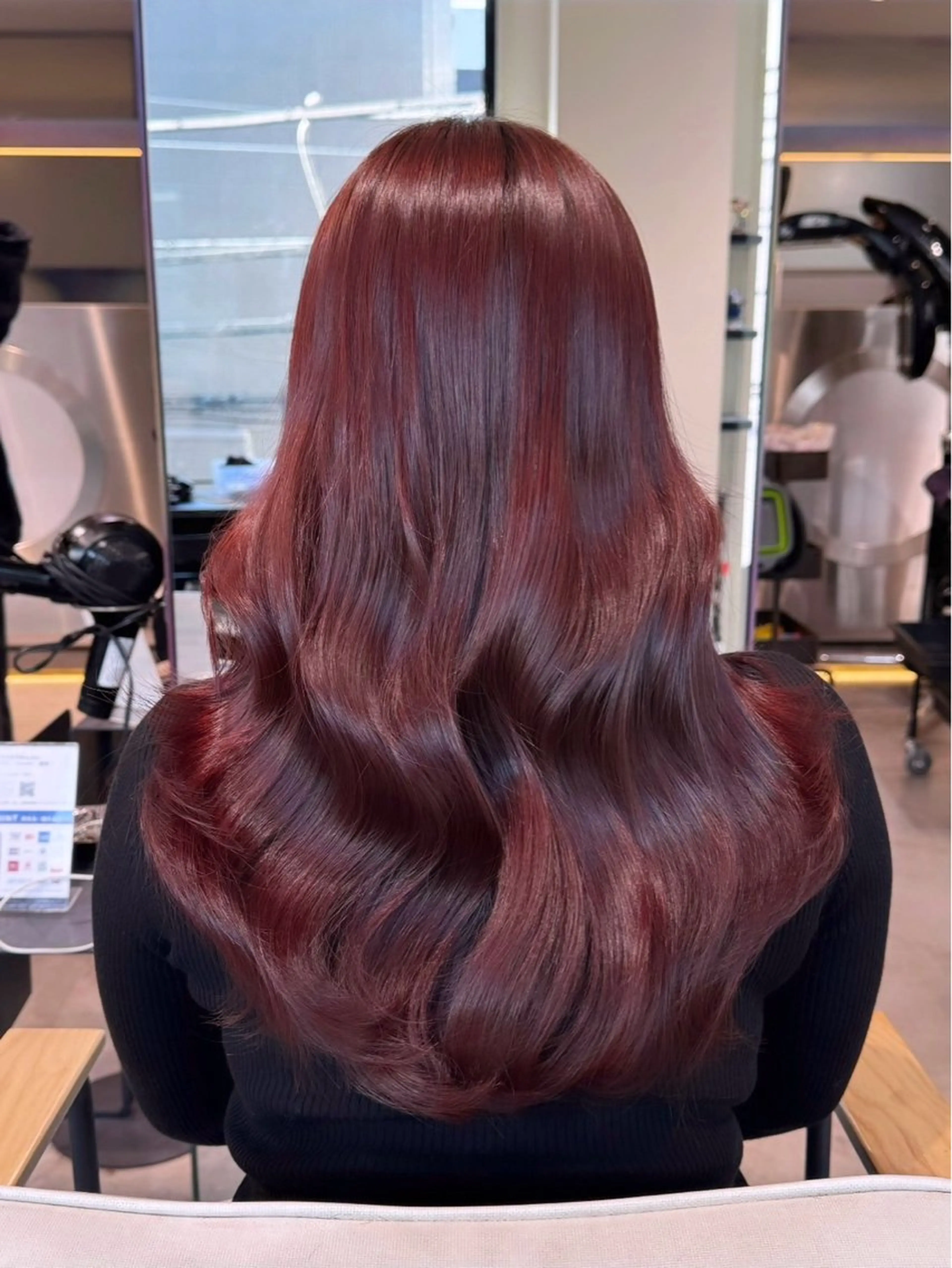 ロング カラー ヘアアレンジ ベージュカラー ブリーチ 抜きっぱなしブロンド ブロンド ブラウンカラー ヘアカラー GO TODAY シェアサロン 原宿本店所属・原宿ハイトーンカラー 🌼みるい🌼のヘアスタイル