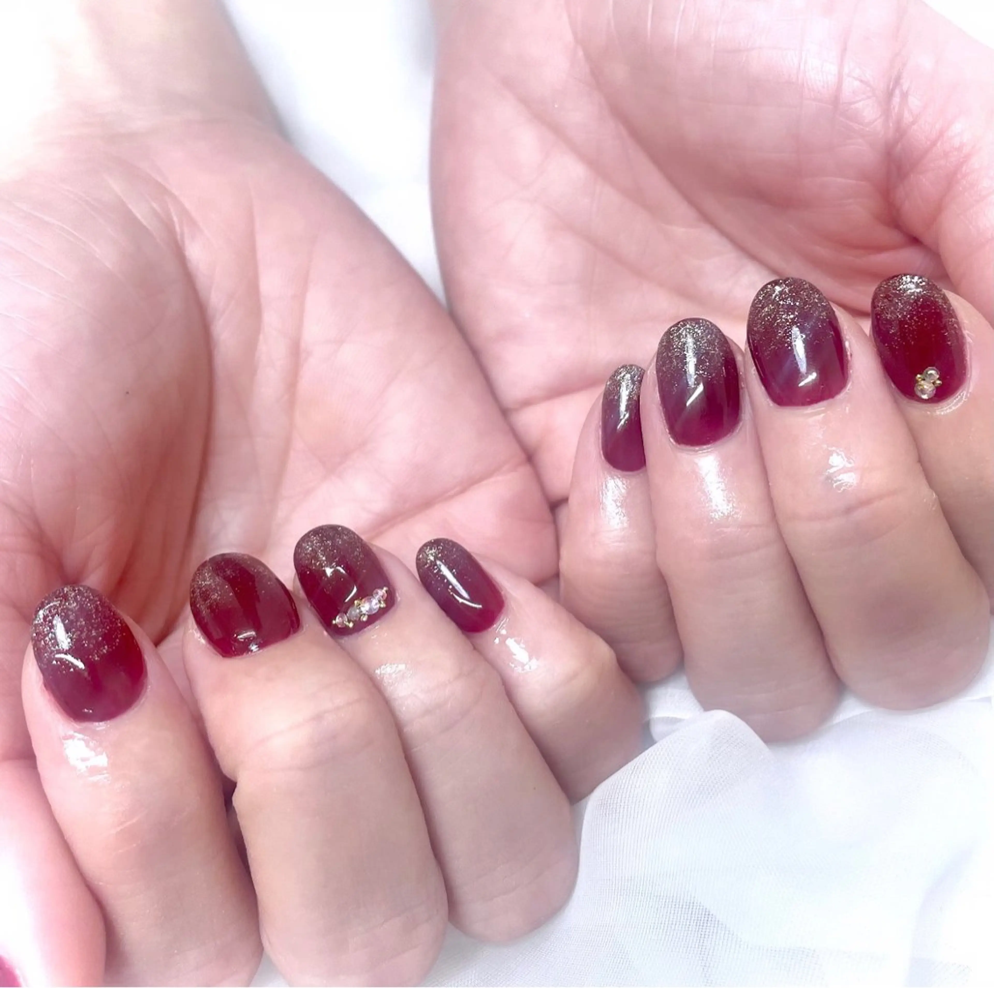 ネイル Nail salon s.k.所属・Nailist. emiのネイルデザイン