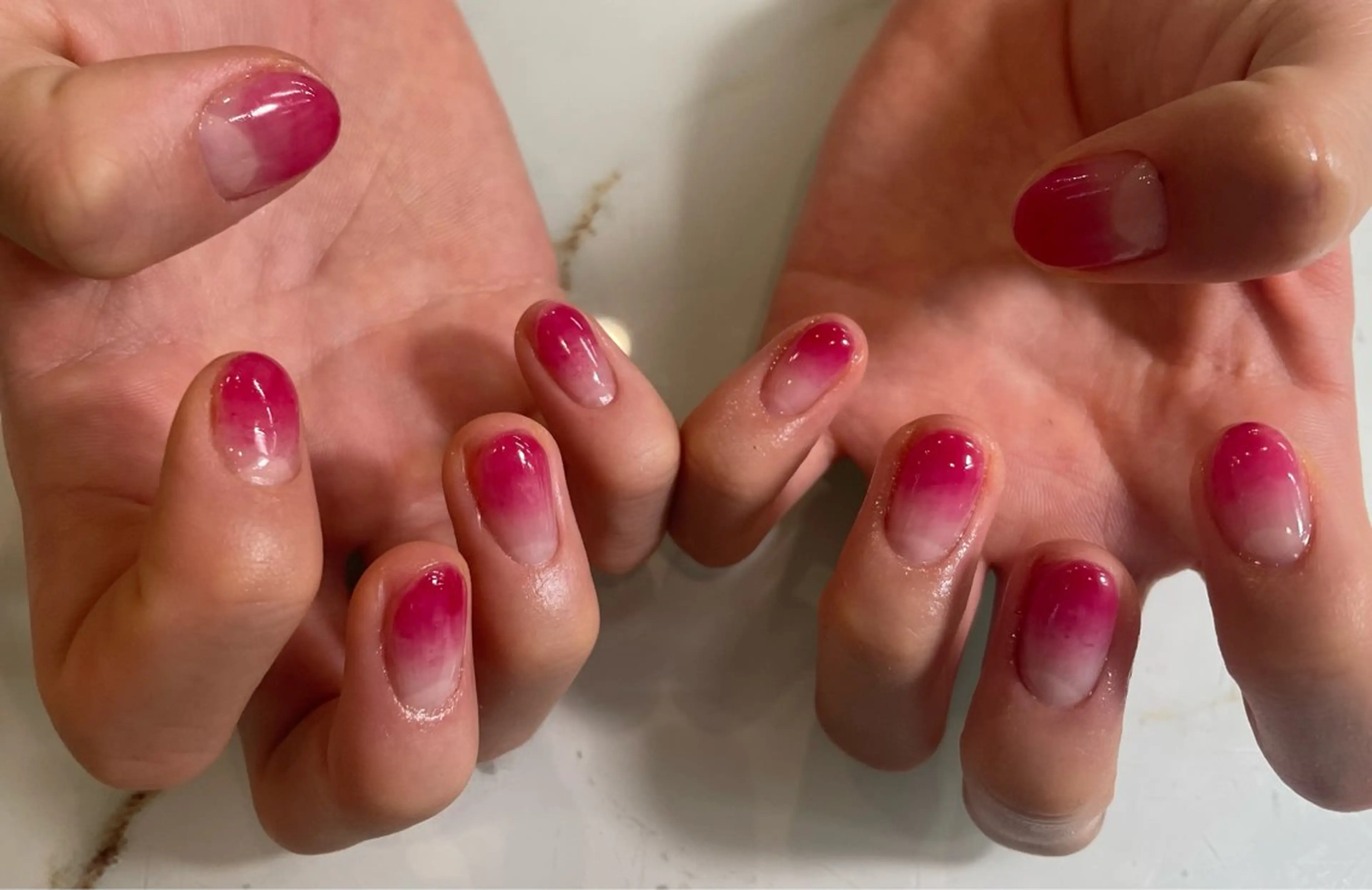 【Jr.ネイリスト練習モデル】オフなしグラデ✨️の写真