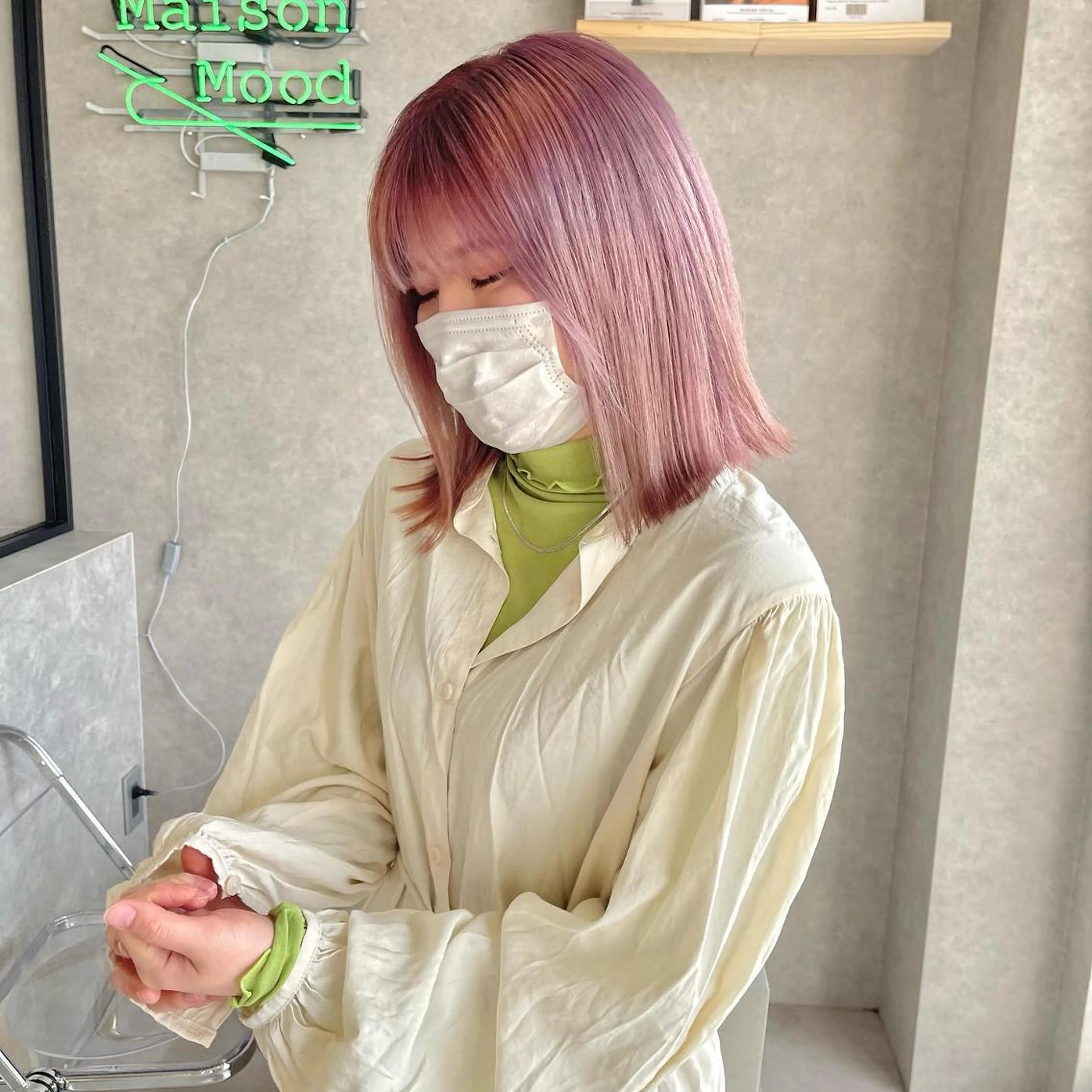 ミディアム mood tatemachiのヘアスタイル