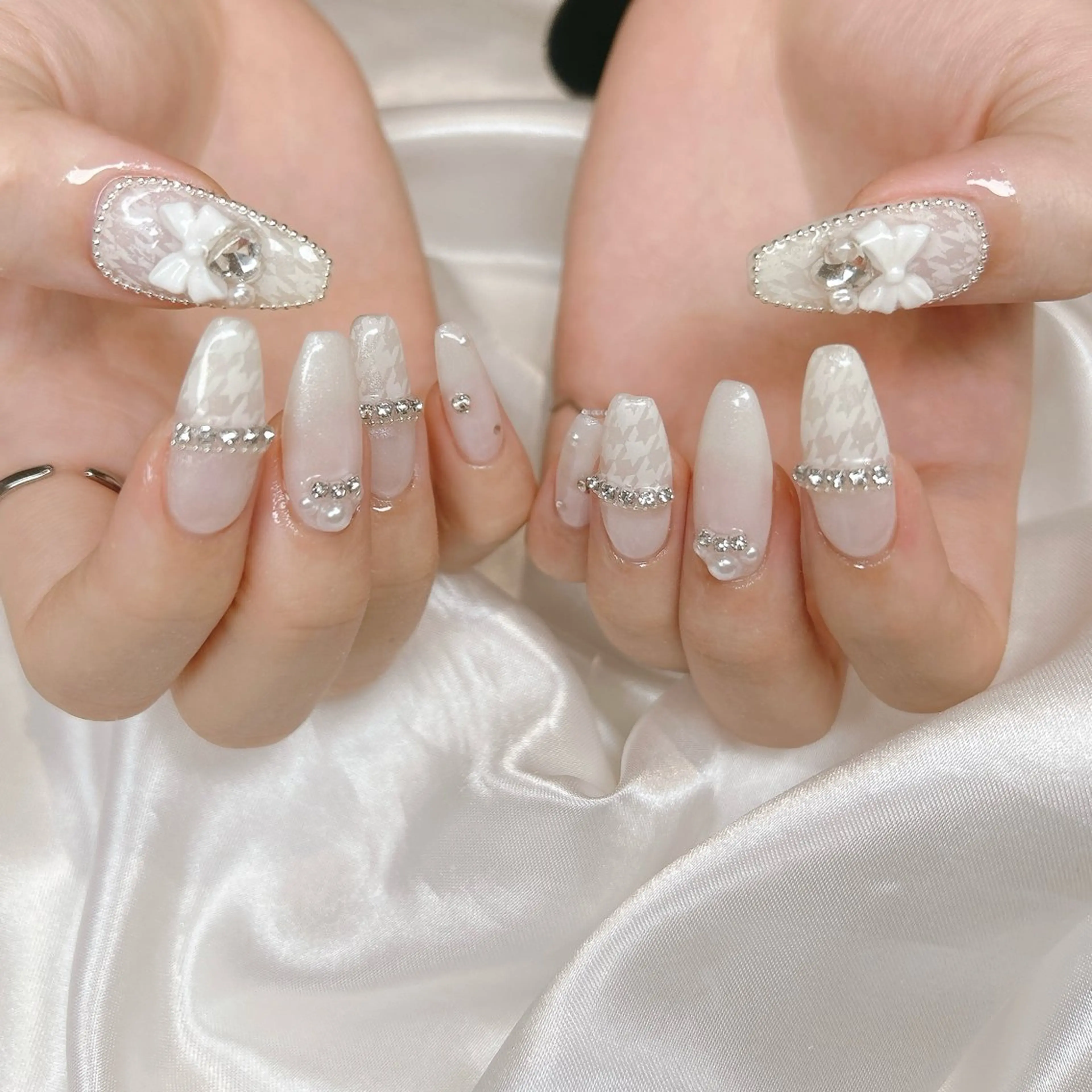 ネイル ハンドネイル junna ちょい個性派ネイルのネイルデザイン