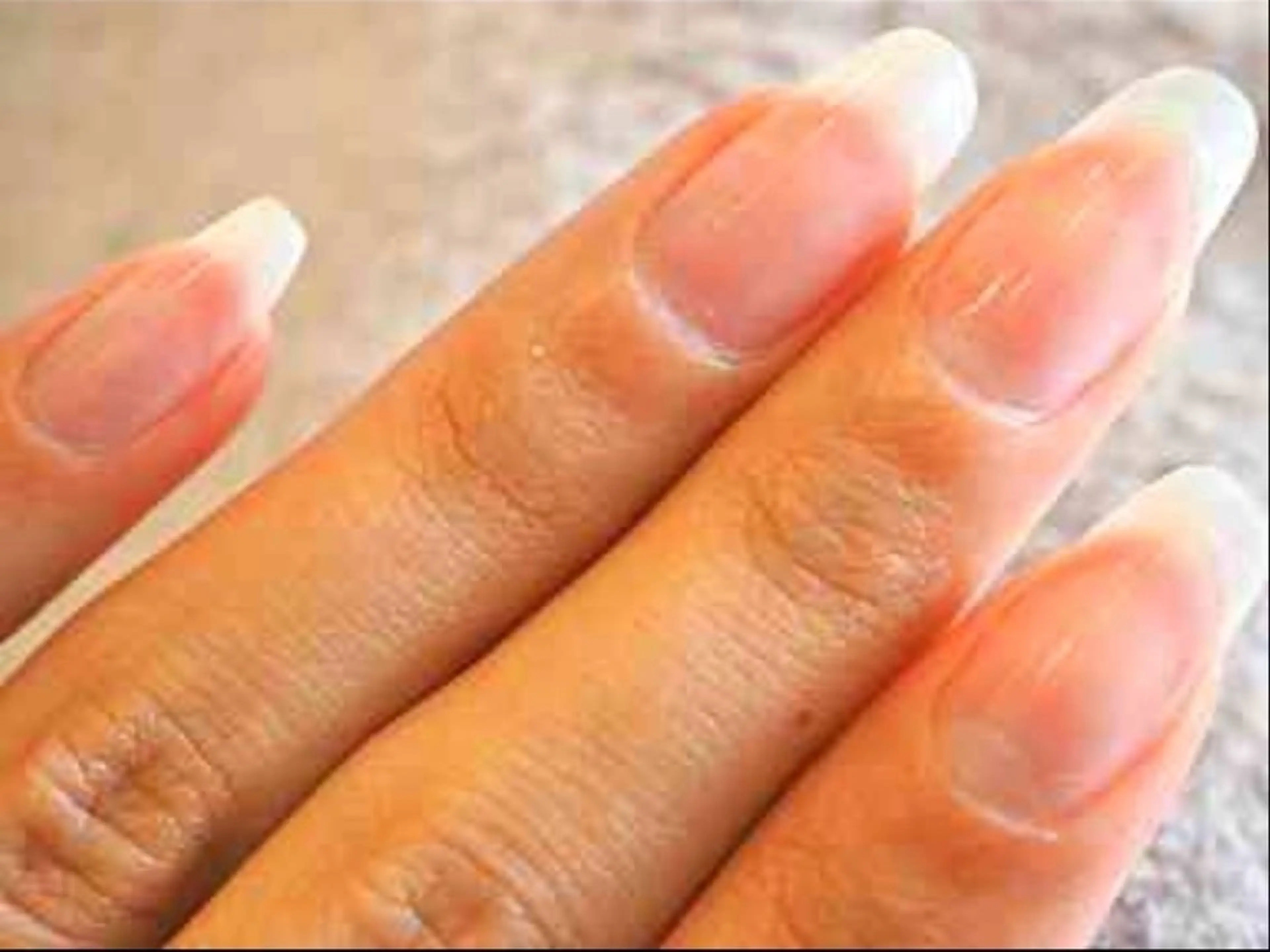 ネイル Viola NAiLSALON所属・河合 ほのかのネイルデザイン