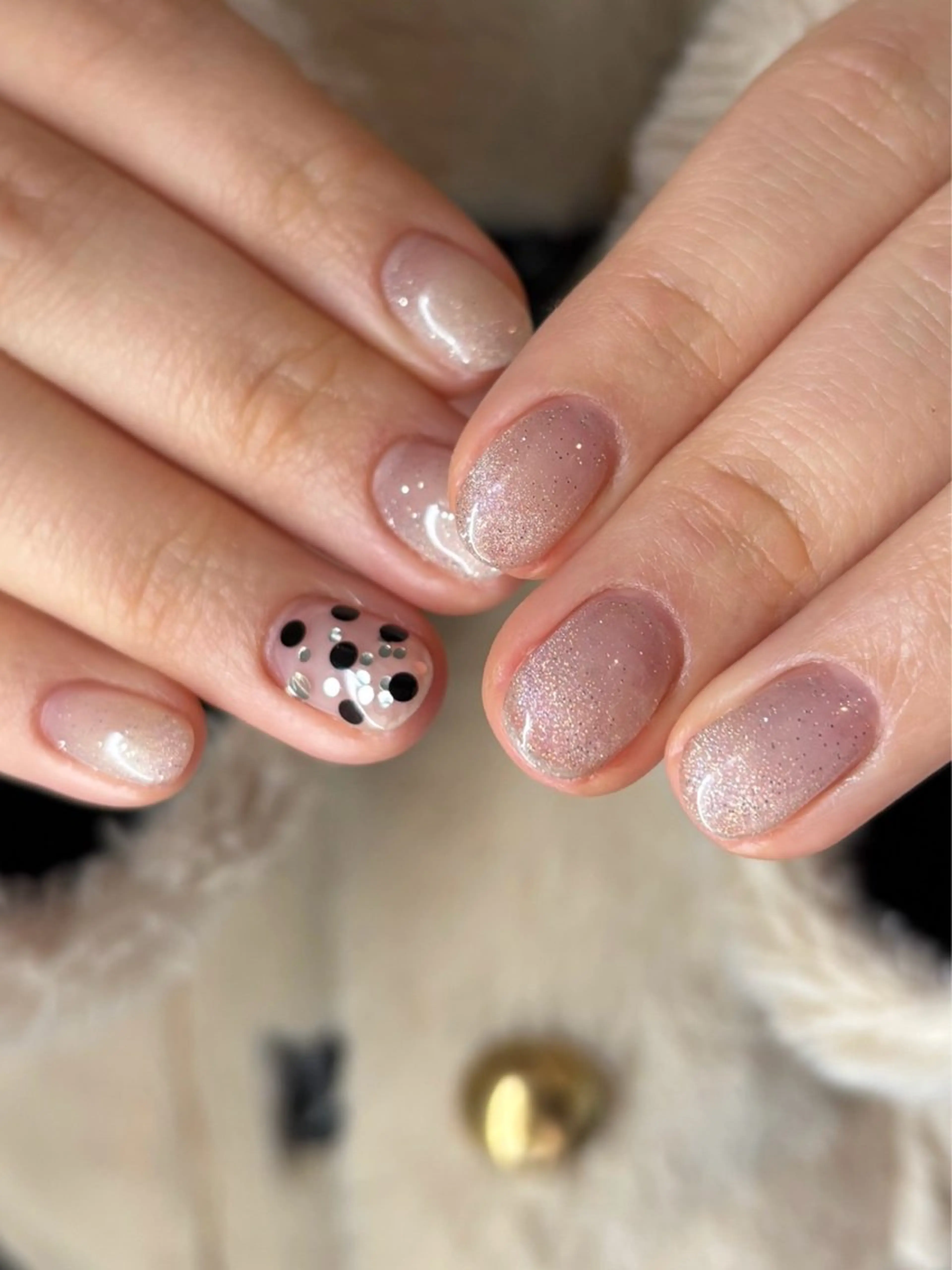 ネイル Manon Tomiのネイルデザイン