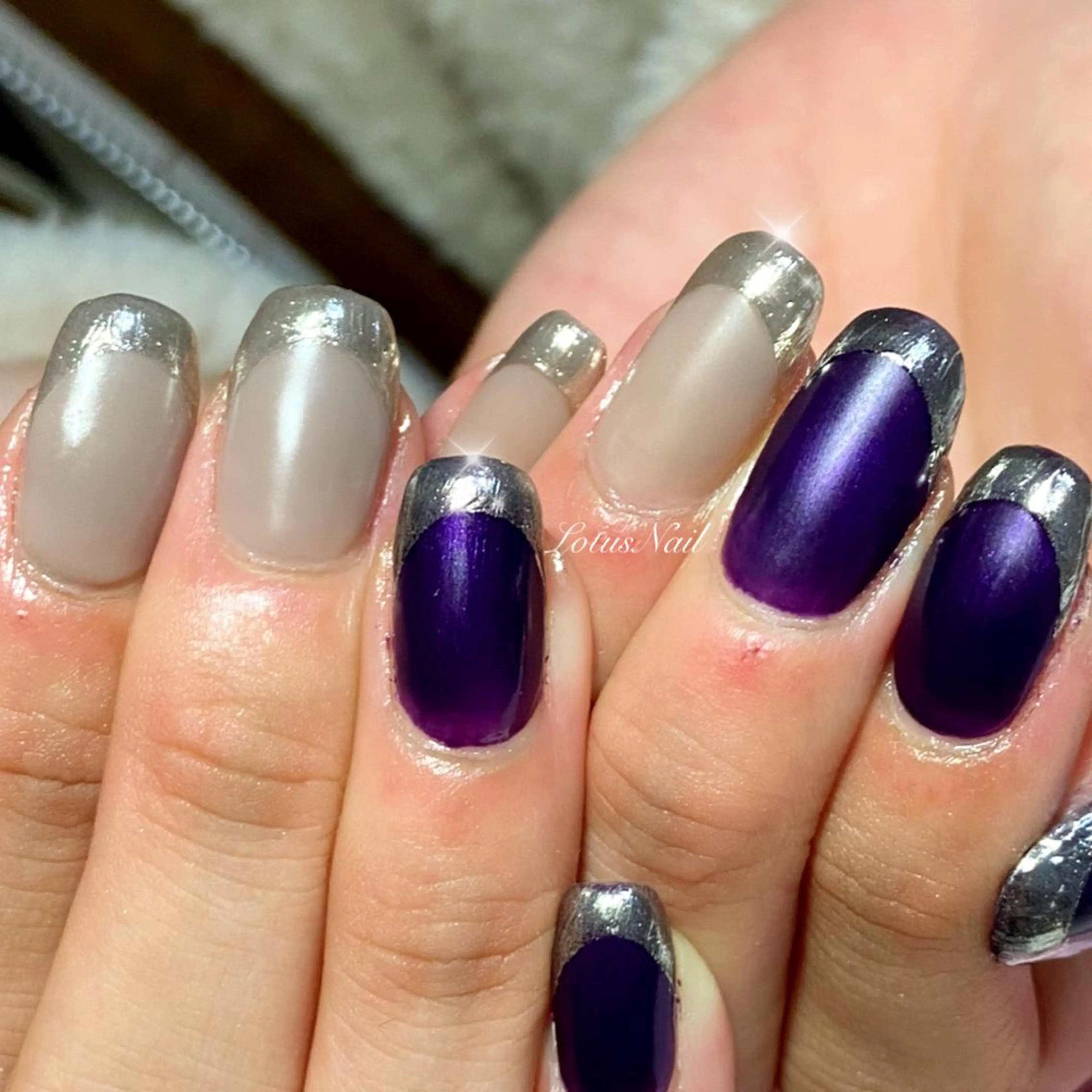 ネイル フレンチネイル ミラーネイル Lotus Nailのネイルデザイン