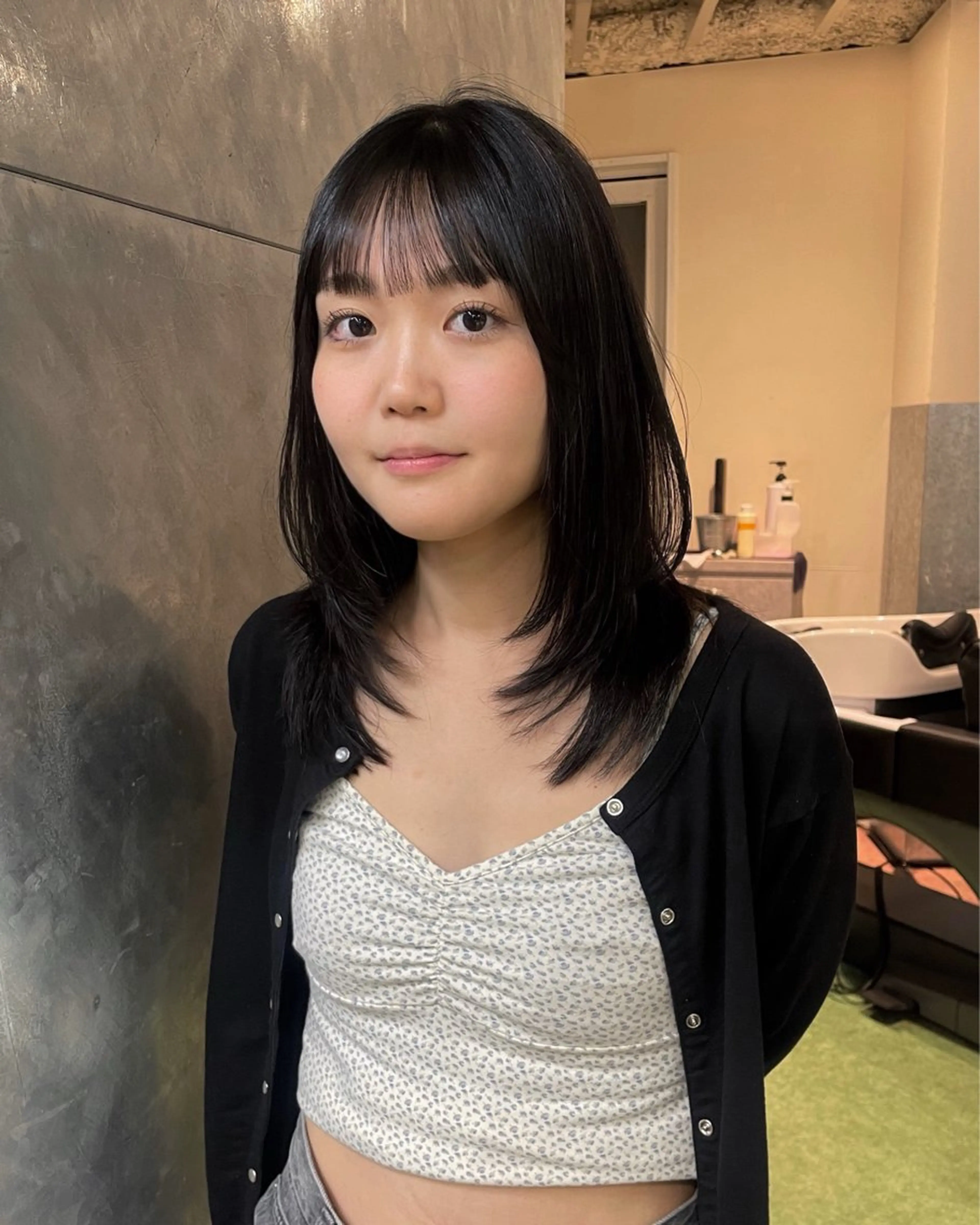 セミロング レイヤーカット dakota evans所属・渋谷 / miku nishizukaのヘアスタイル