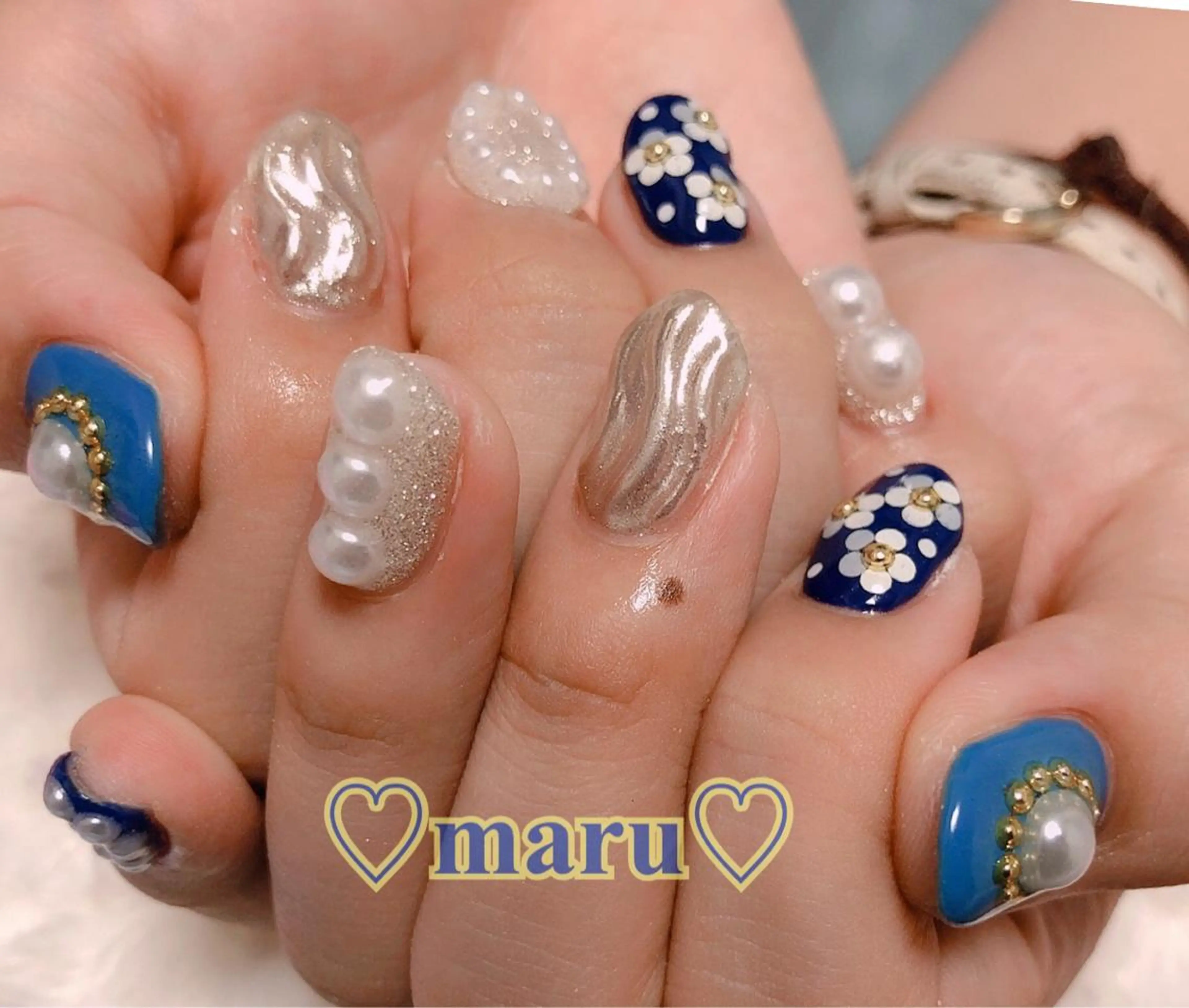 ネイル ハンドネイル フットネイル まるみ ♡のネイルデザイン