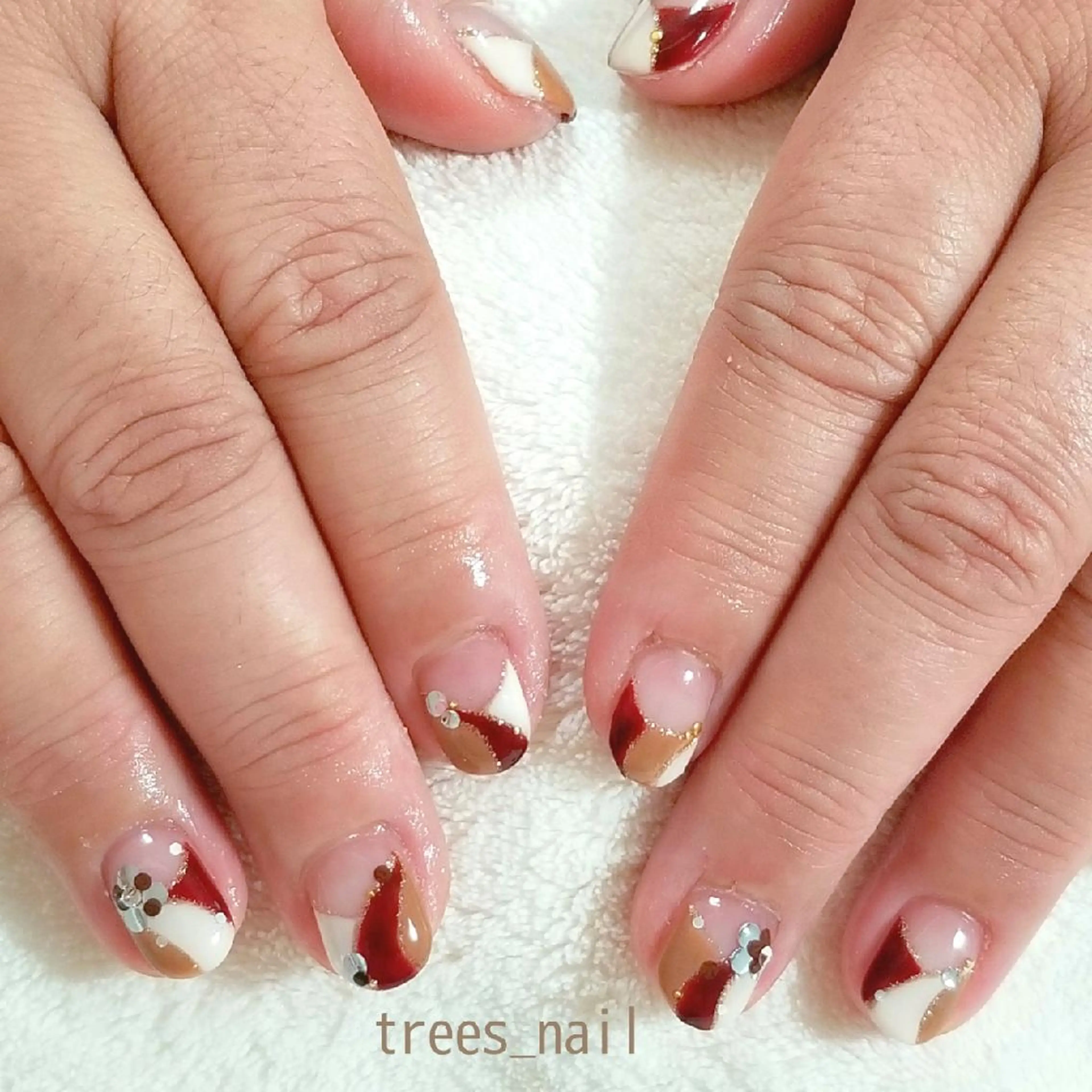 ネイル ボルドー ブラウン trees_ nailのネイルデザイン