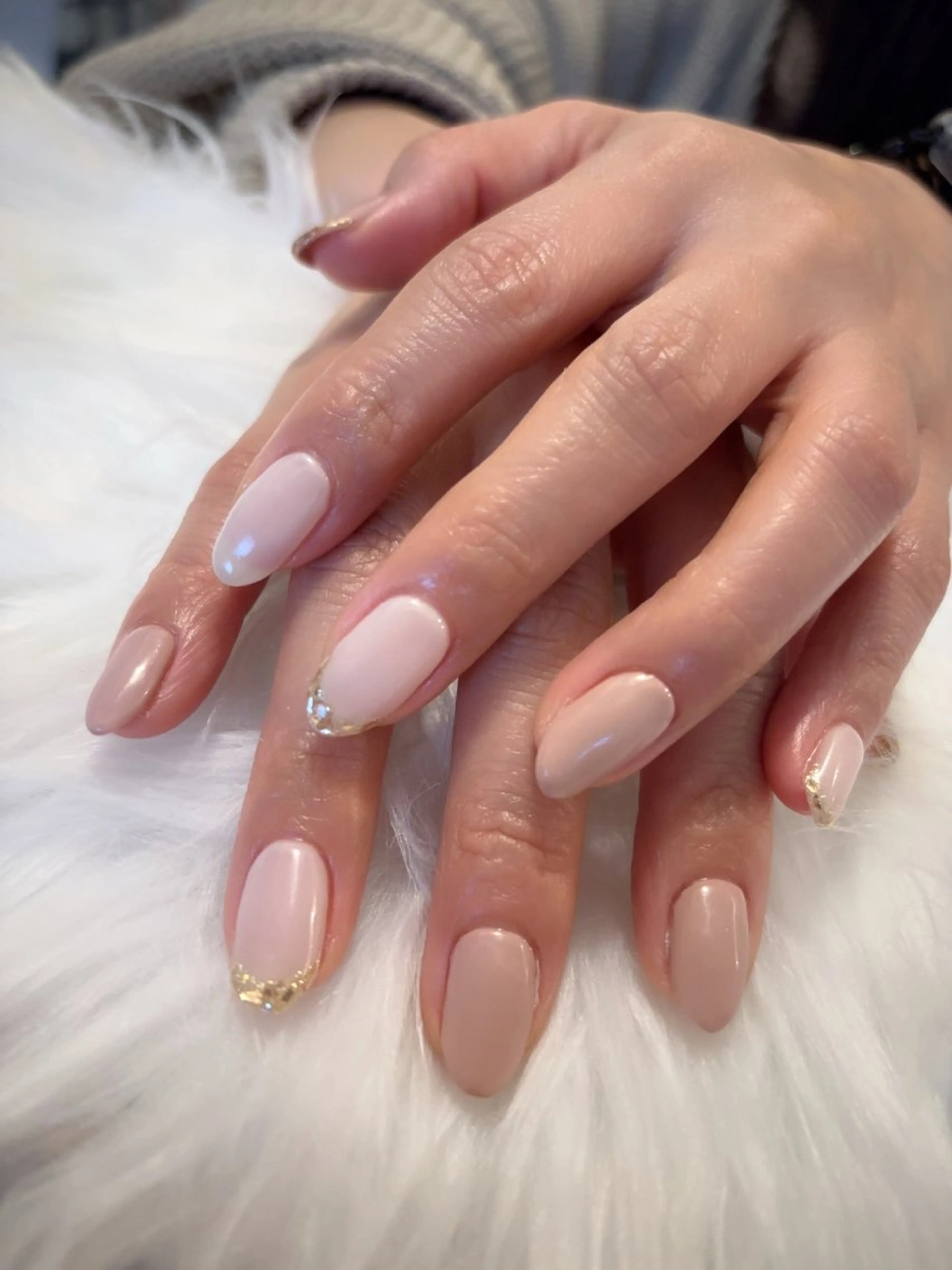 オフ込み💅ガラスフレンチ🧫ベースカラー込みの写真
