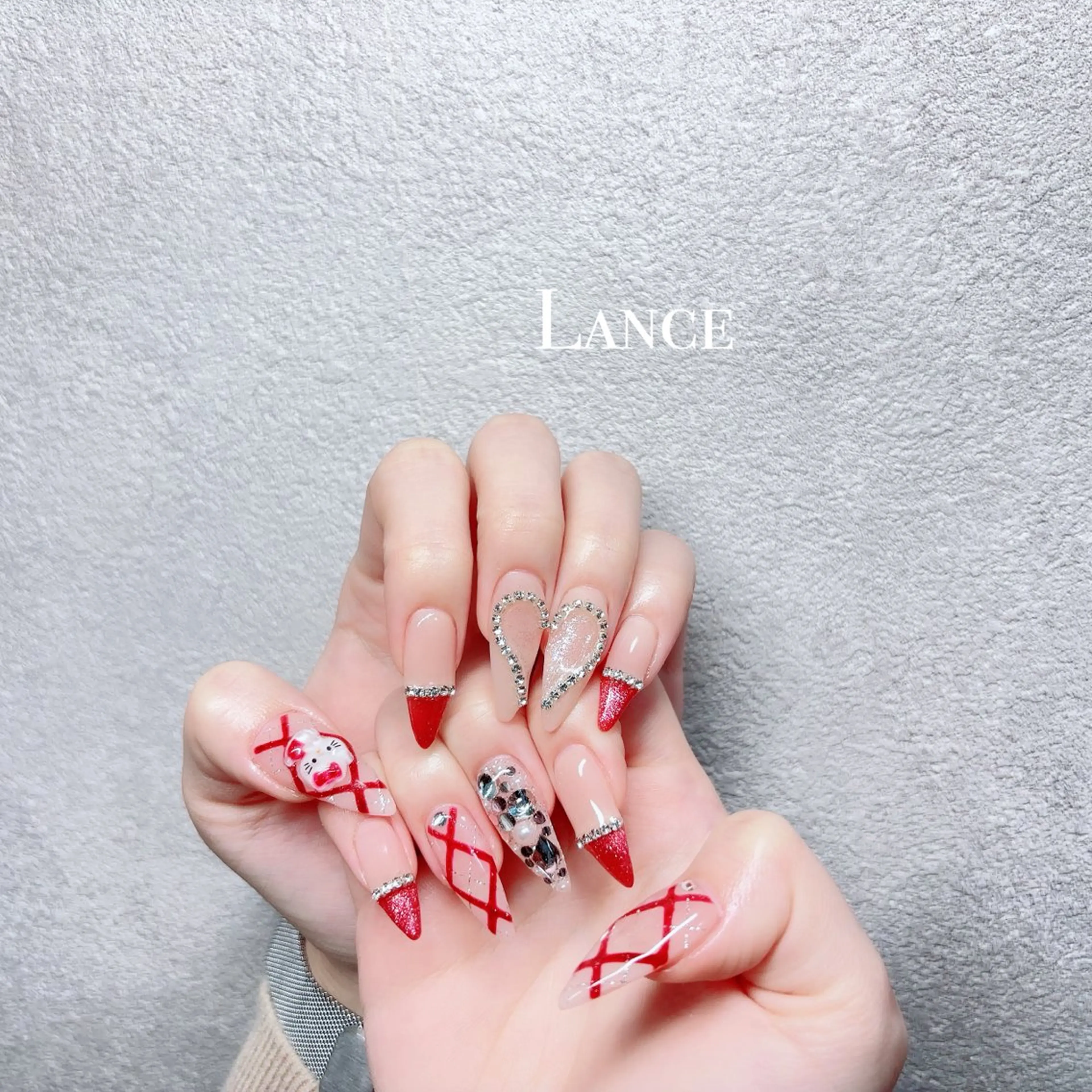 ネイル オーロラネイル キラキラネイル 韓国ネイル ワンホンネイル 冬ネイル ハンドネイル Lance nailのネイルデザイン