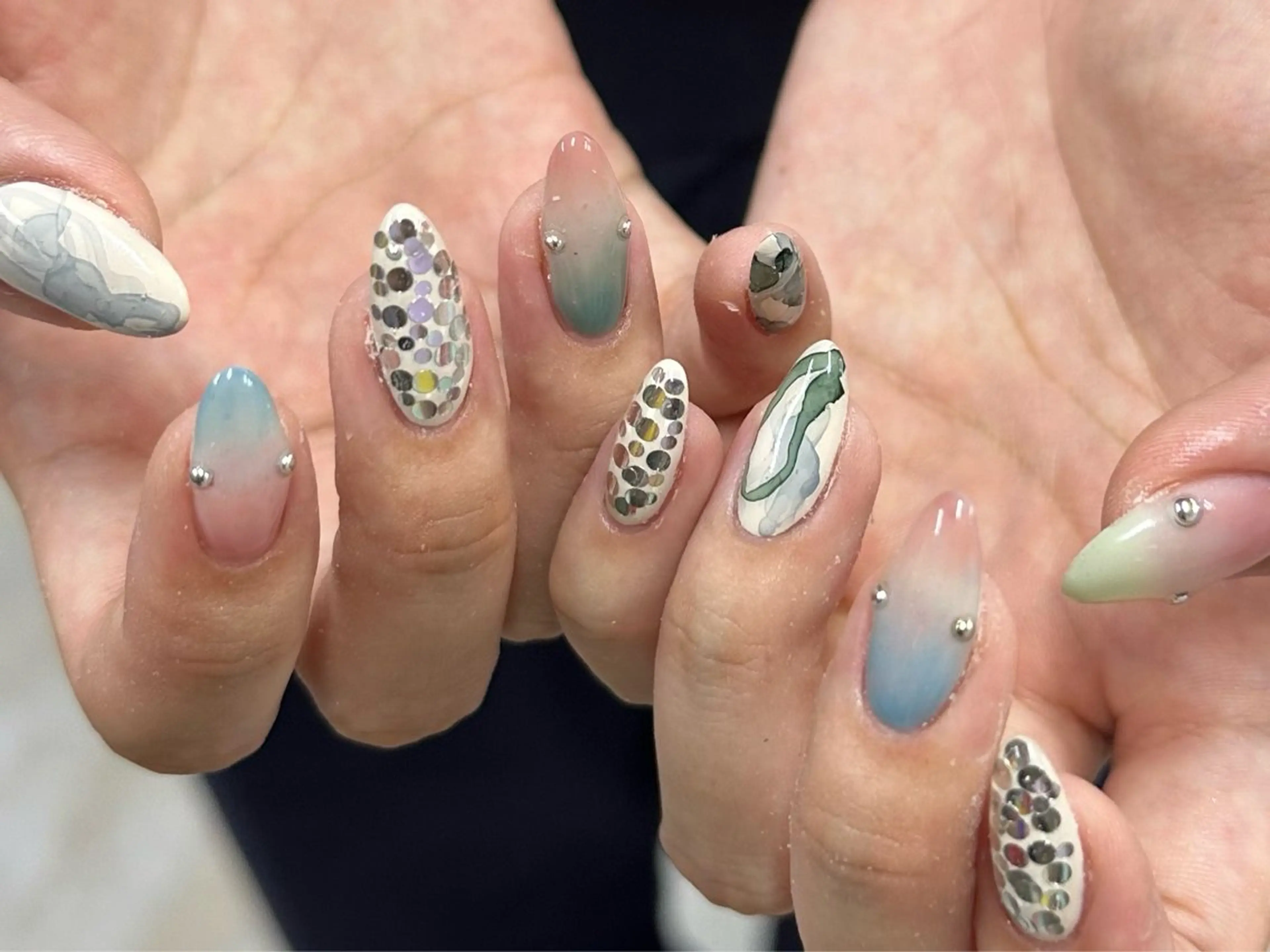 💎長さだし10本+90min アートし放題🌟【持ち込み・おまかせ・パーツ付】の写真