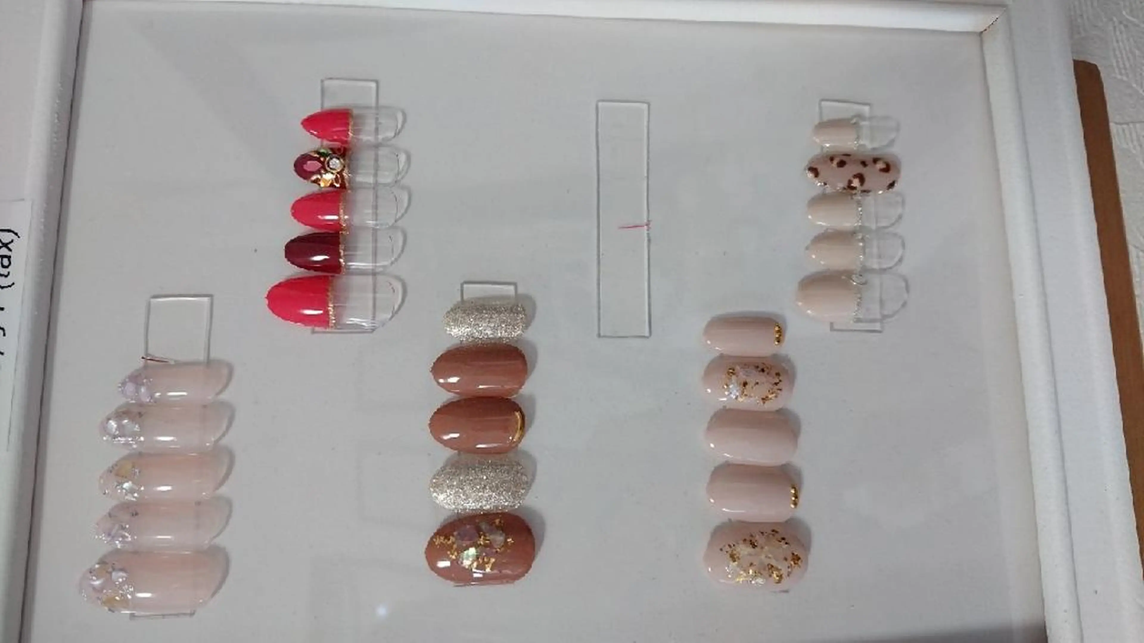 ネイル 鈴木 なつきのネイルデザイン