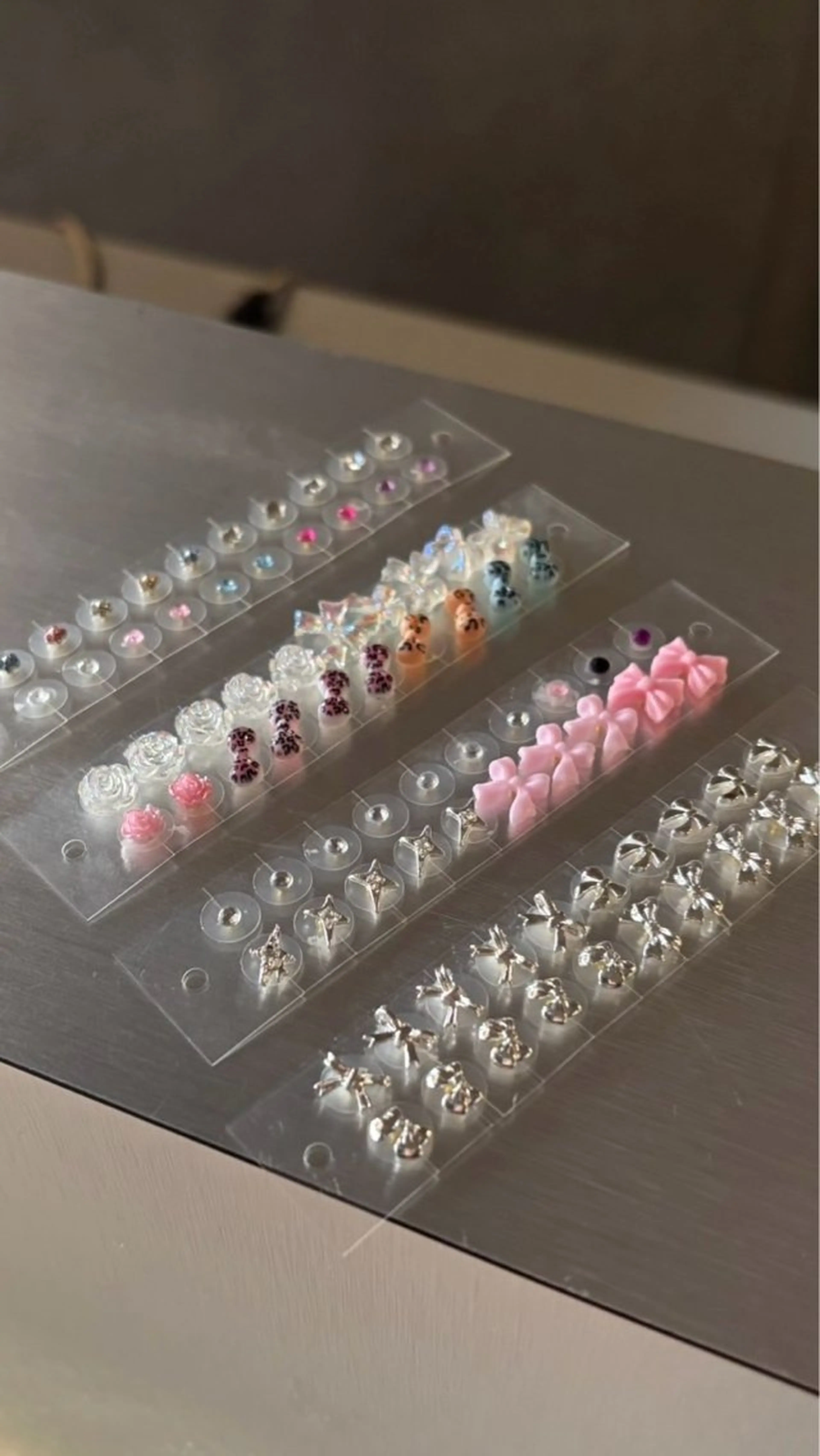 艶カラー/レイヤー /メンズ/マツエクのヘアスタイル