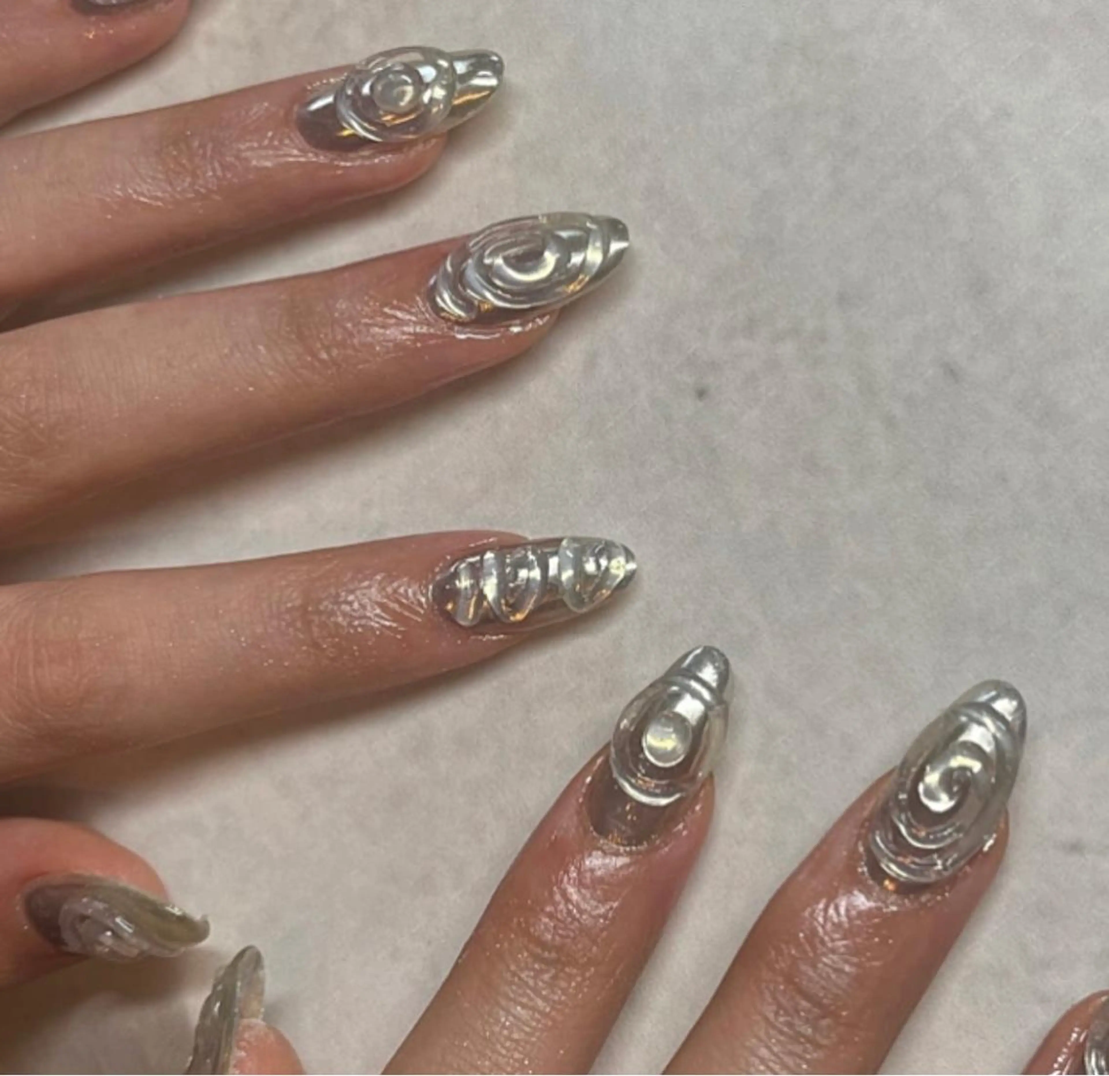 ネイル ミラーネイル 持ち込み フリーランス¨̮⃝ ネイリストOKADAのネイルデザイン