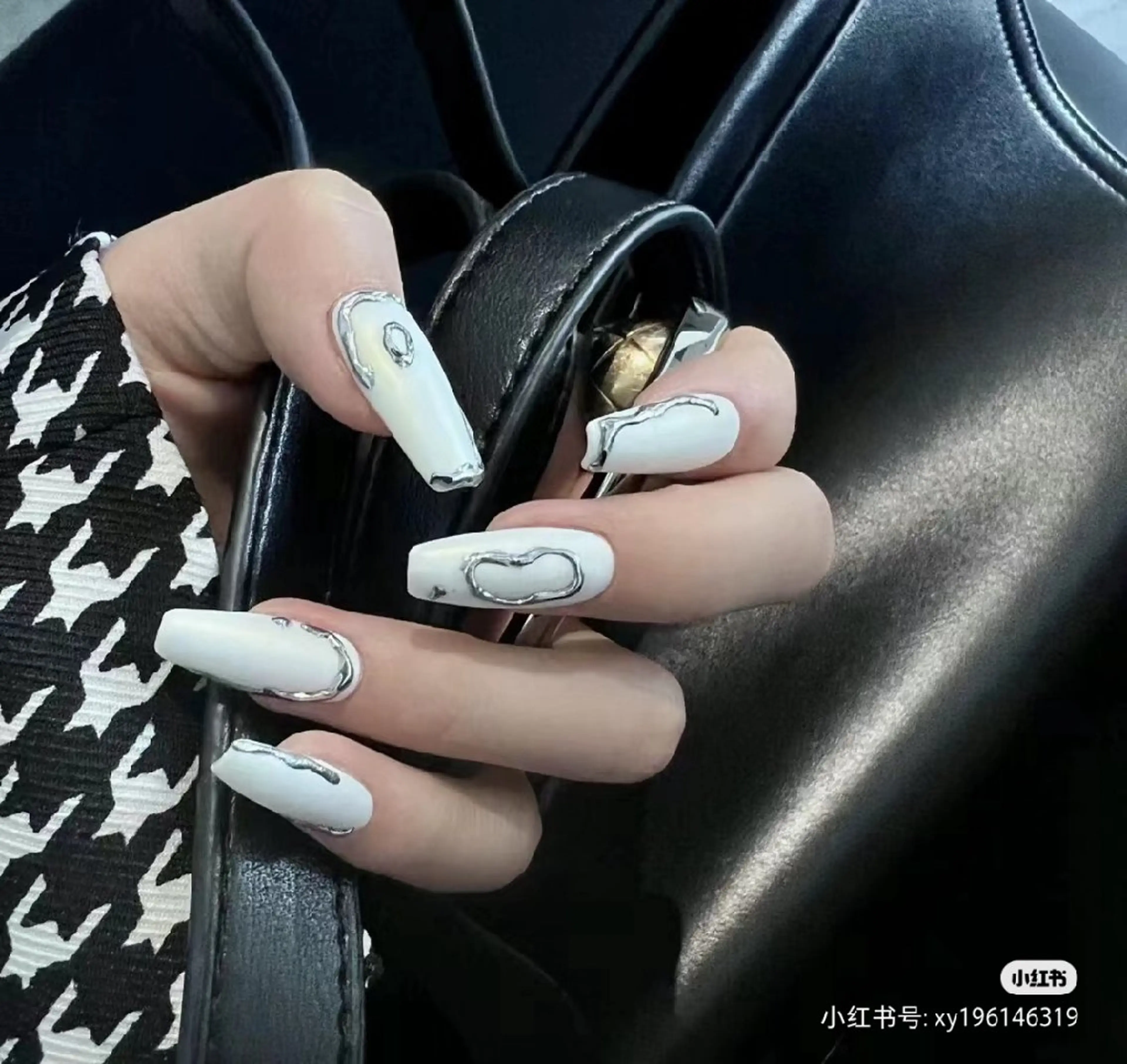 ネイル N. サロン所属・Theone栄店 田口のネイルデザイン