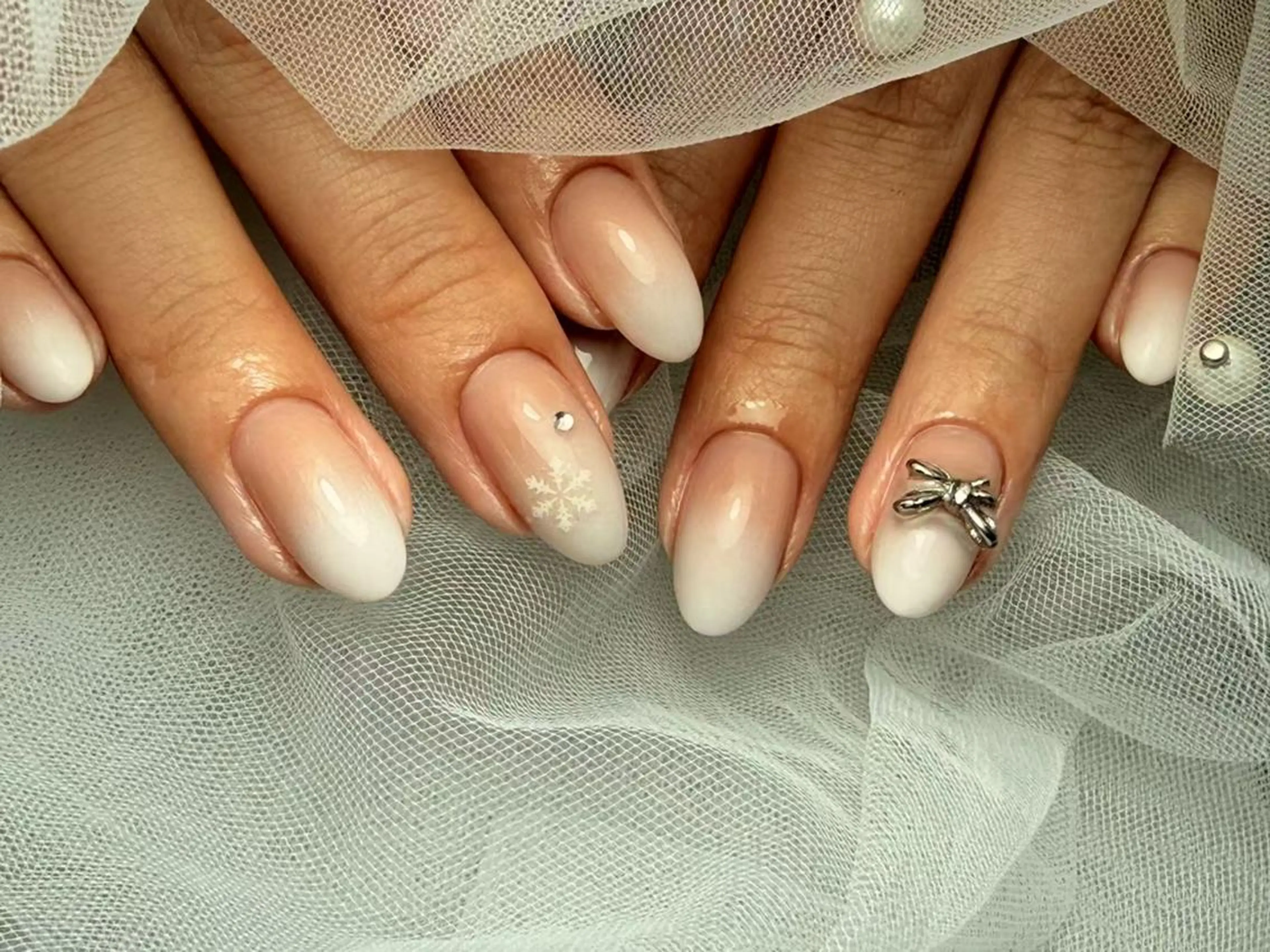 ネイル 成塚 雅香のネイルデザイン