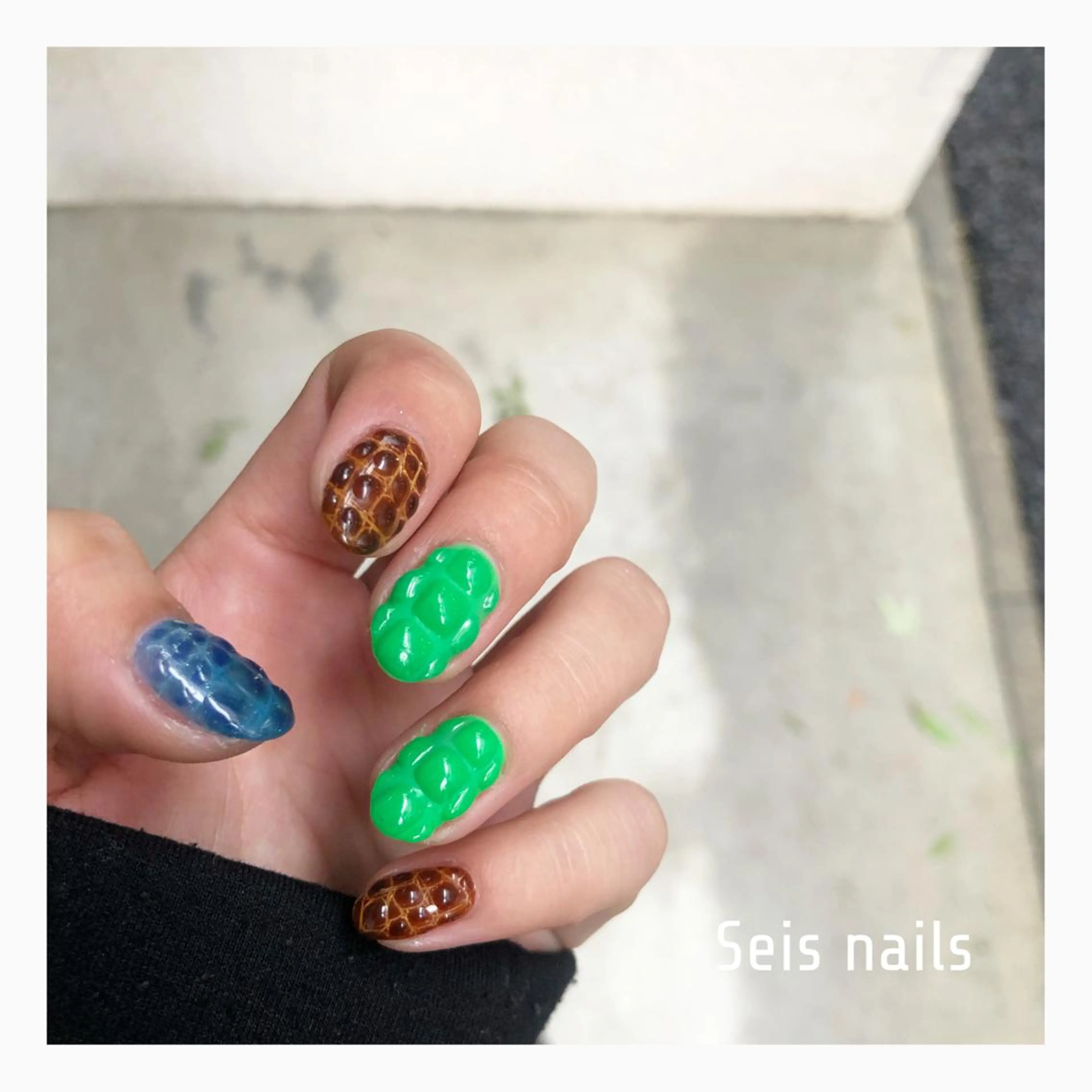 ネイル ハンドネイル Seis Shihoのネイルデザイン