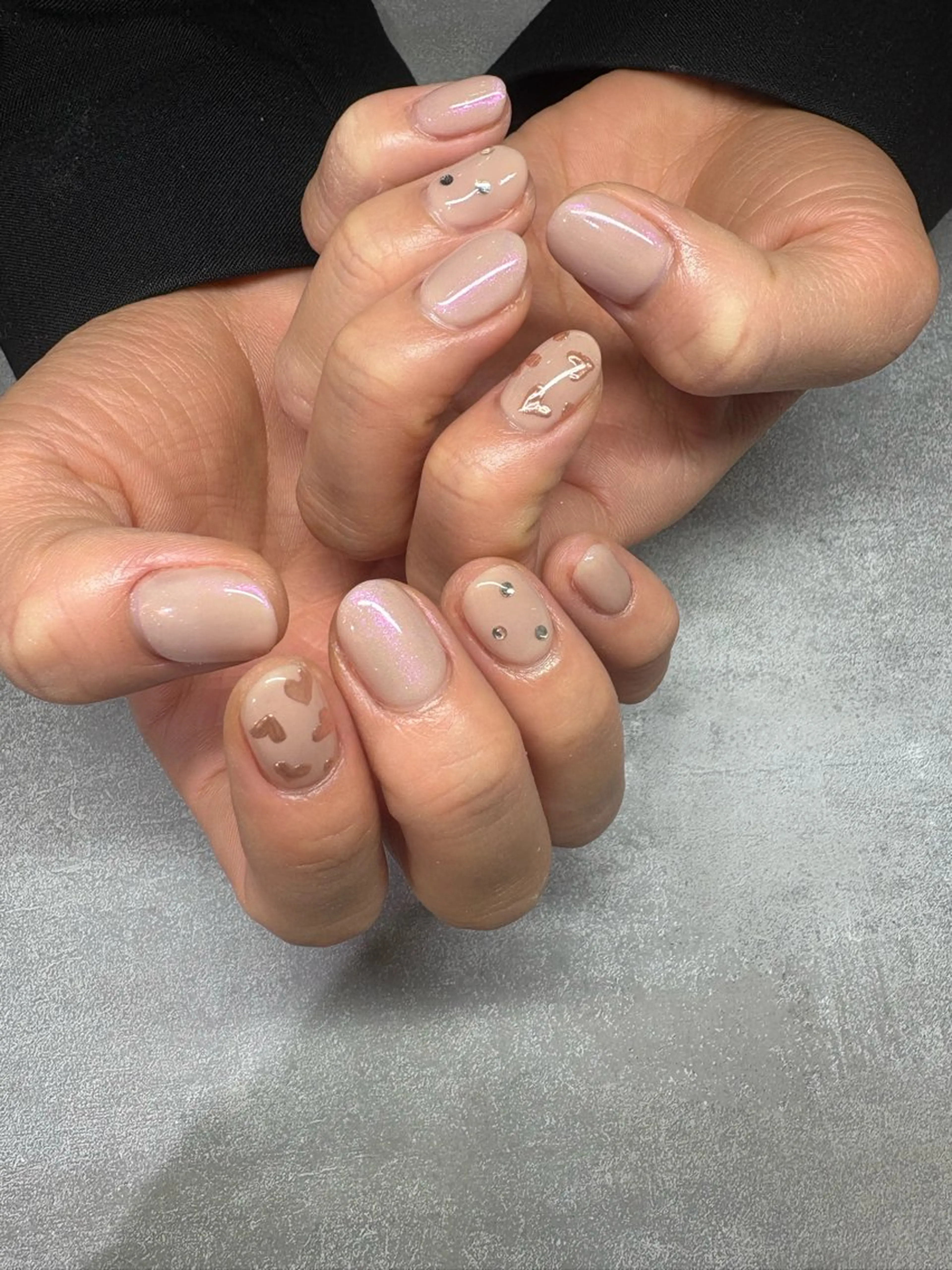 ネイル アンリッシュ新宿店 kousakaのネイルデザイン